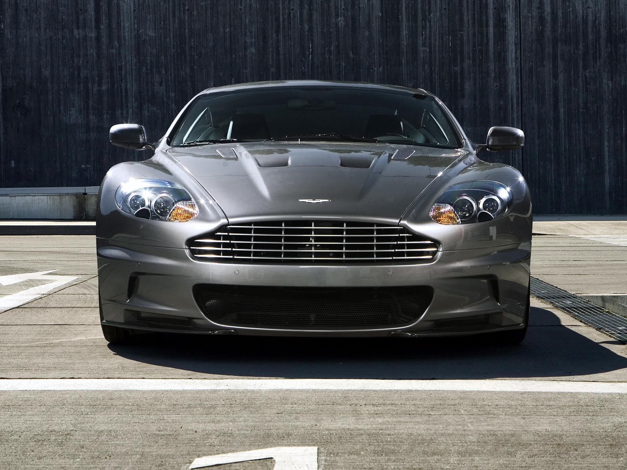 2048x1536 Download wallpaper 2048x1536 aston martin, dbs, gray, front view, auto HD background