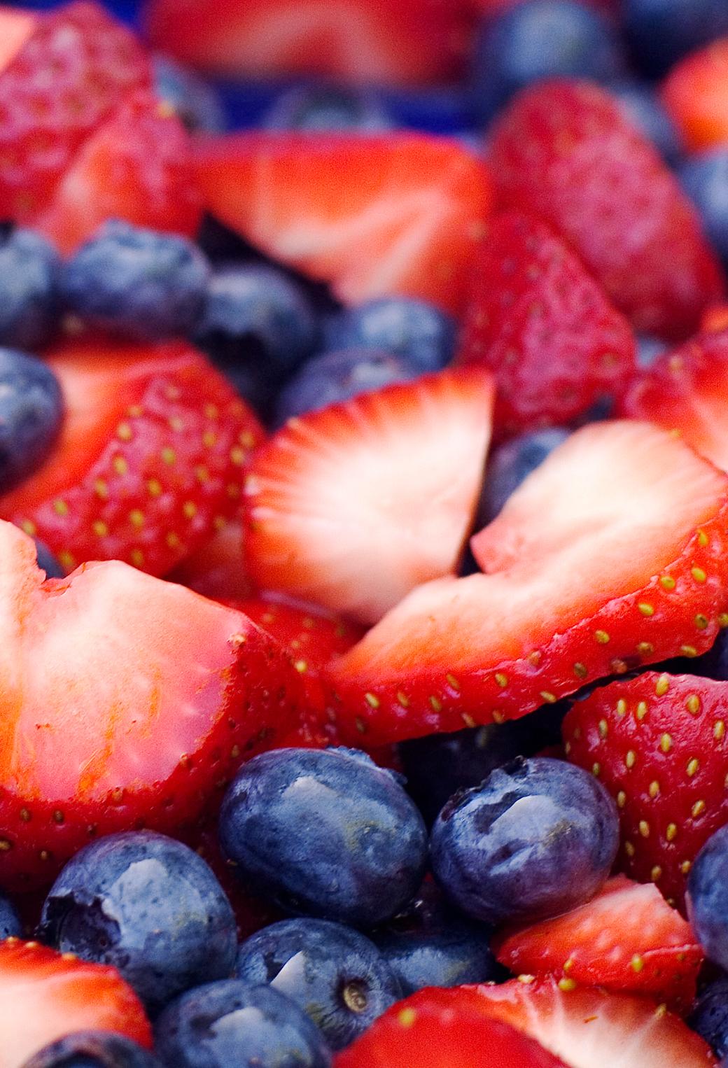 1040x1526 Strawberries and Blueberries Wallpaper for iPhone Pro Max, X, 6