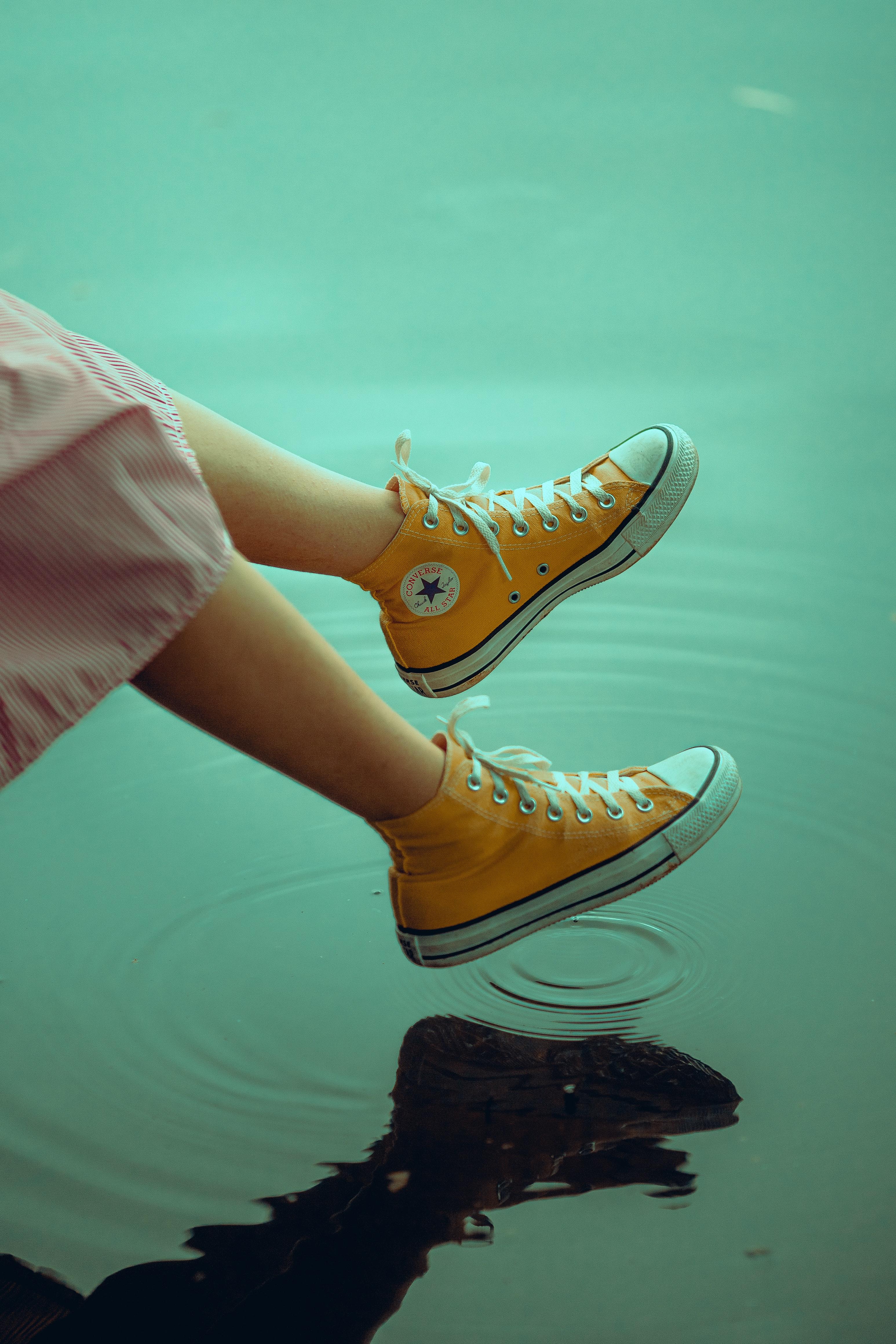 3093x4639 Converse Shoes Photo, Download Free Converse Shoes & HD Image
