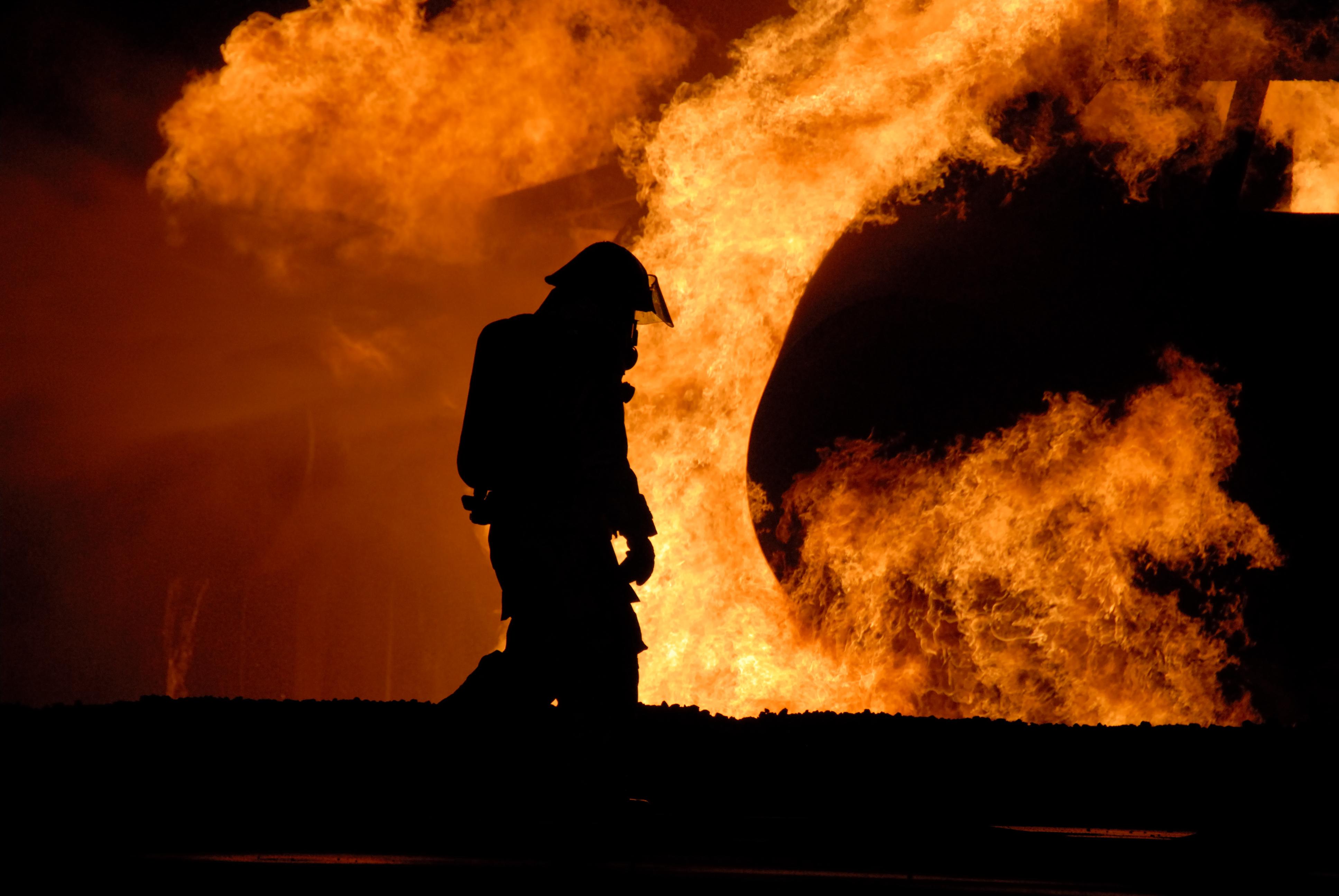 3872x2592 Firefighter 4k Ultra HD Wallpaper