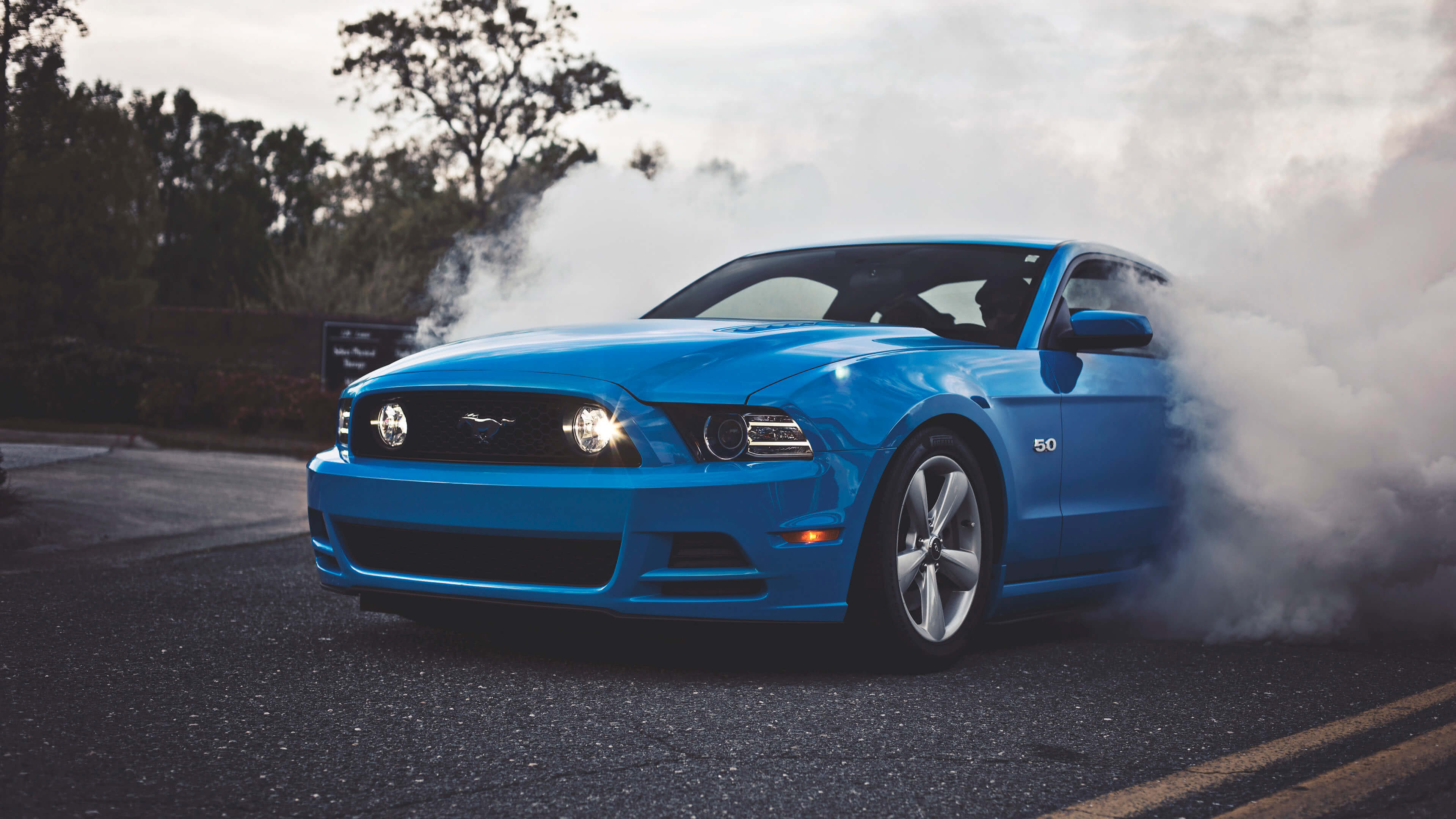 Hình nền 3840x2160 Blue Ford Shelby Mustang UHD 4K