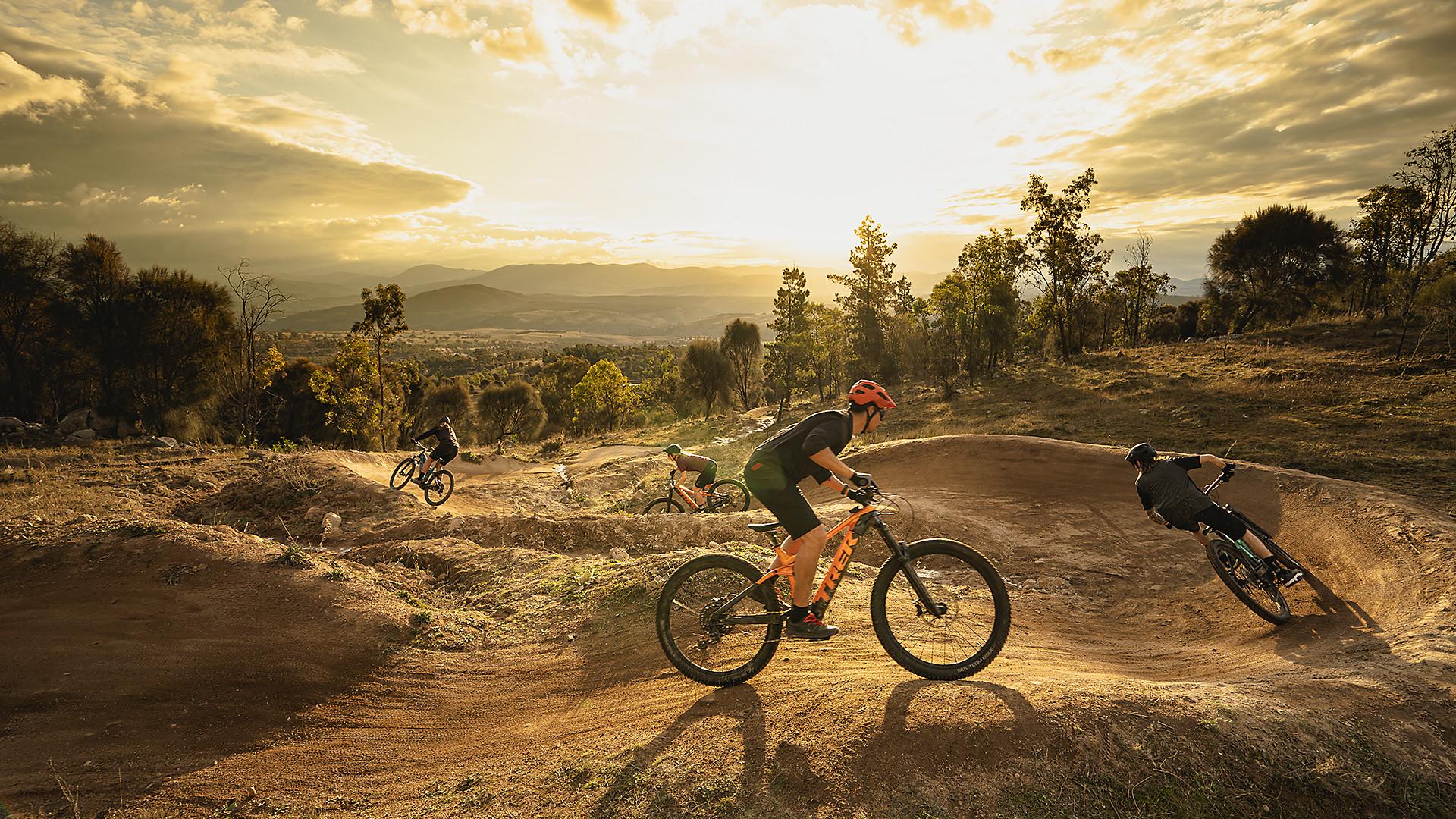 Bicycle Riding Wallpapers Top Free Bicycle Riding Backgrounds