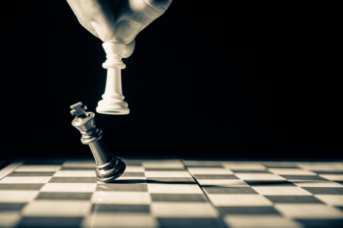 1304x869 Did the Best Chess Player in the World Just Give Up?
