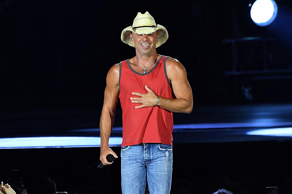 1200x800 Kenny Chesney Adds New Amphitheater Dates to His Stadium Tour