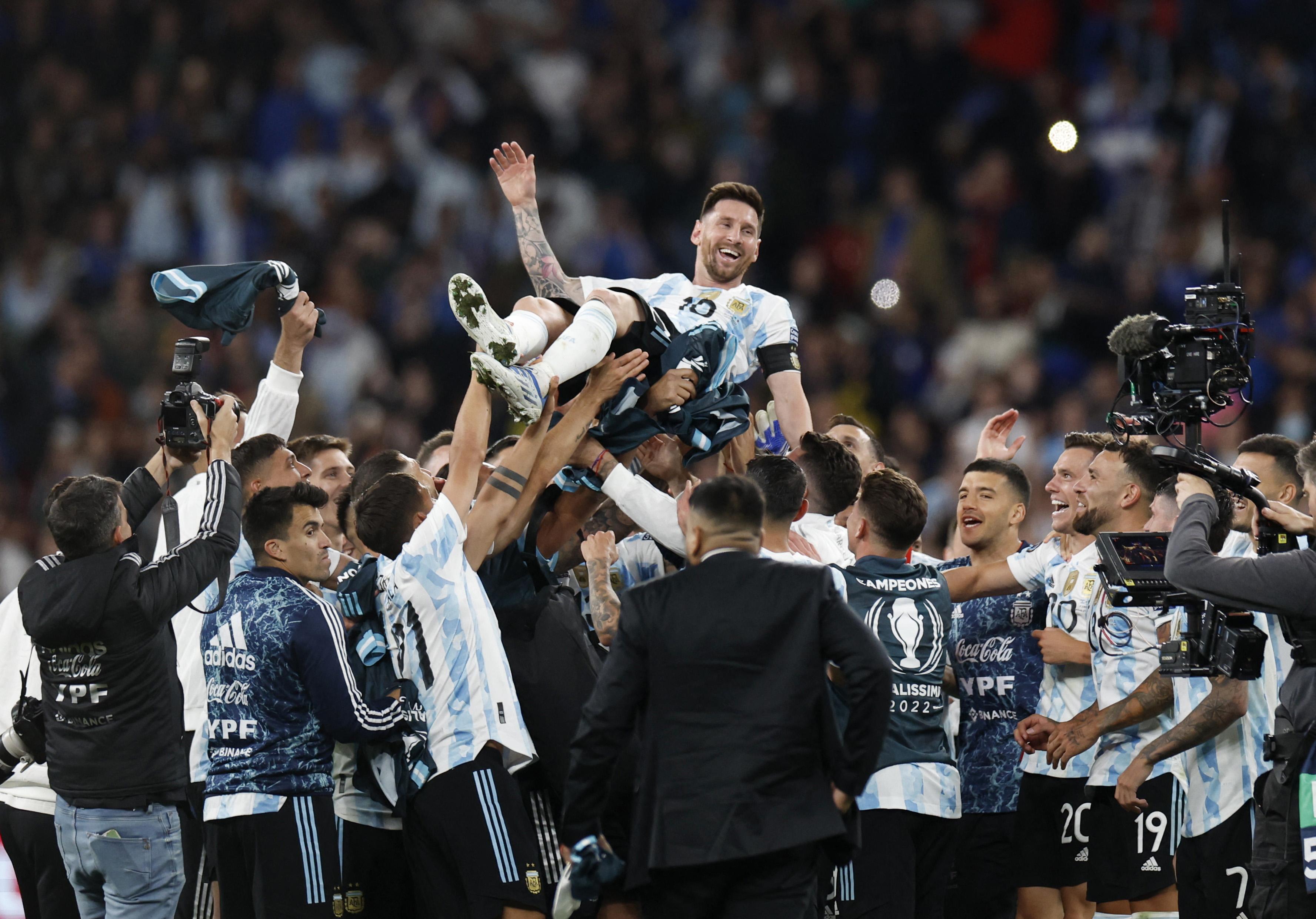 3553x2480 Messi's Argentina outclass Italy to win 'Finalissima'