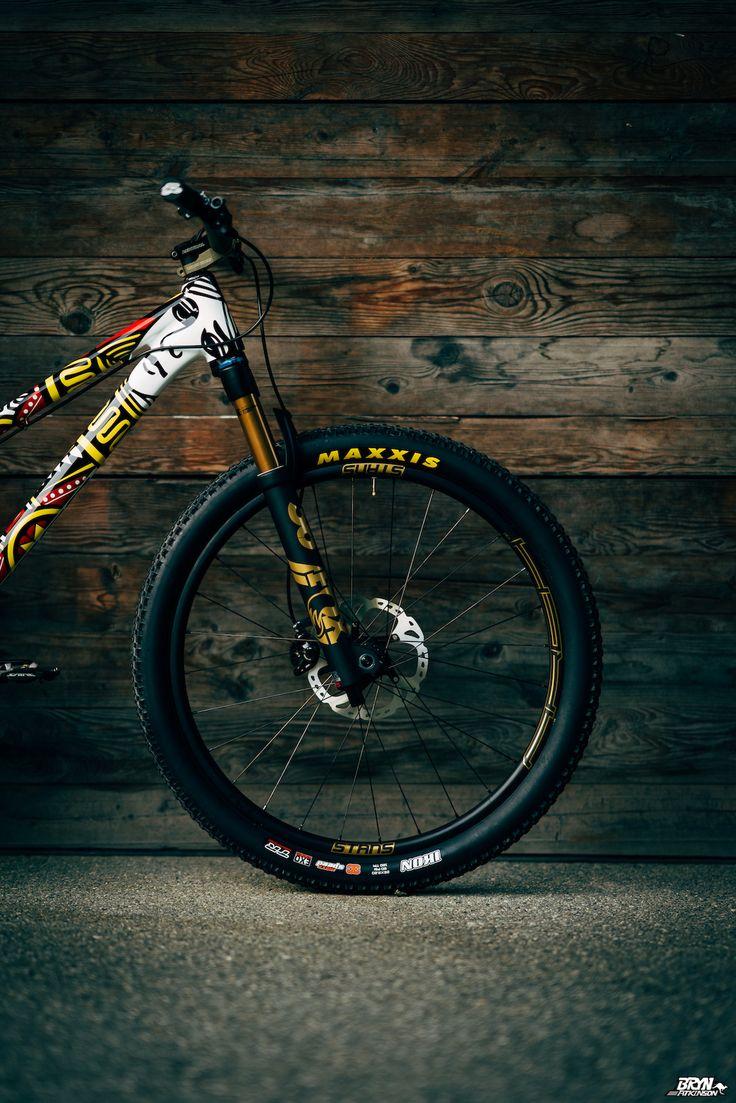 736x1103 Bikes
