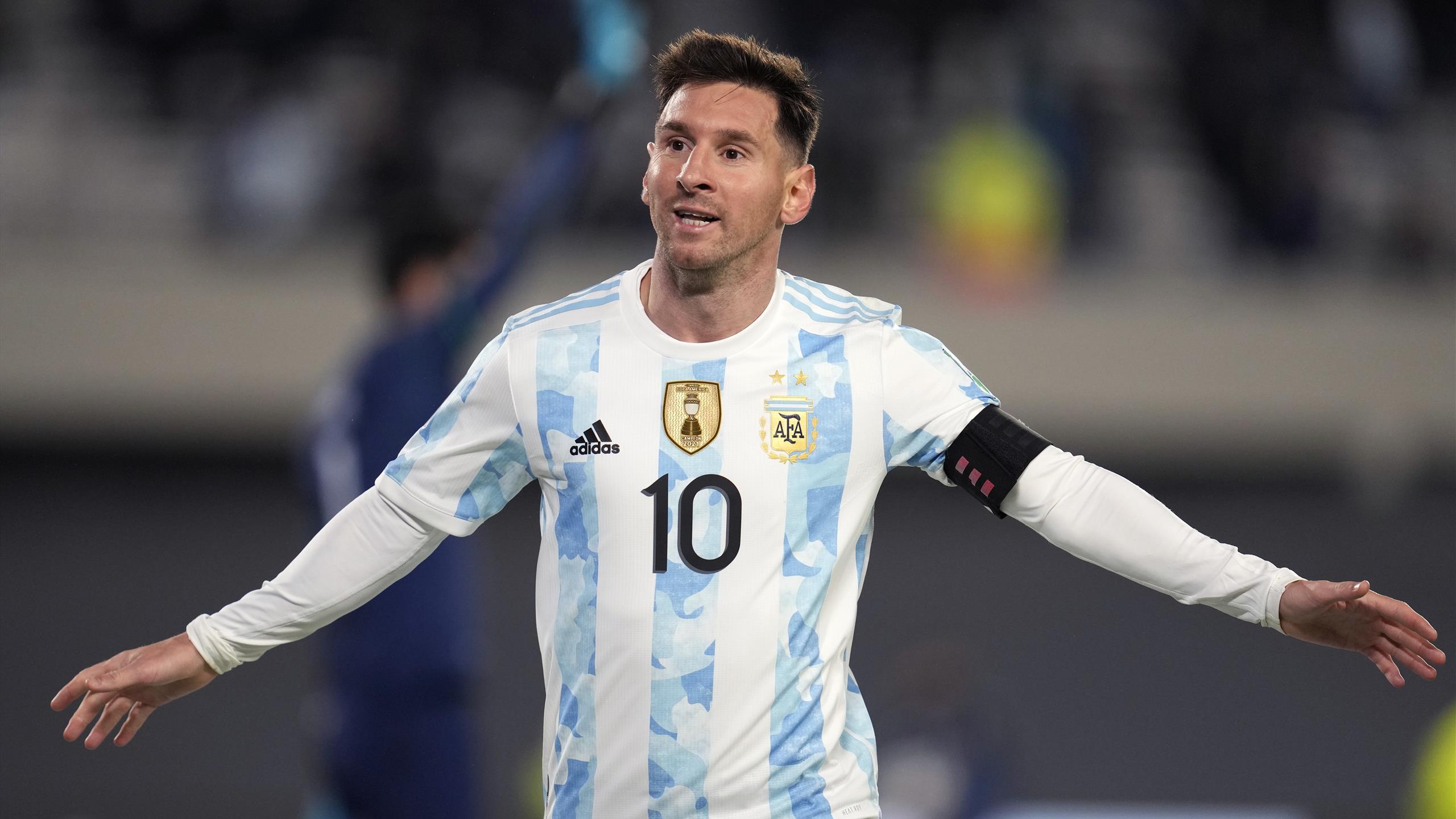2560x1440 Lionel Messi net worth 2022: Argentina remain on unbeaten streak Financial Blog