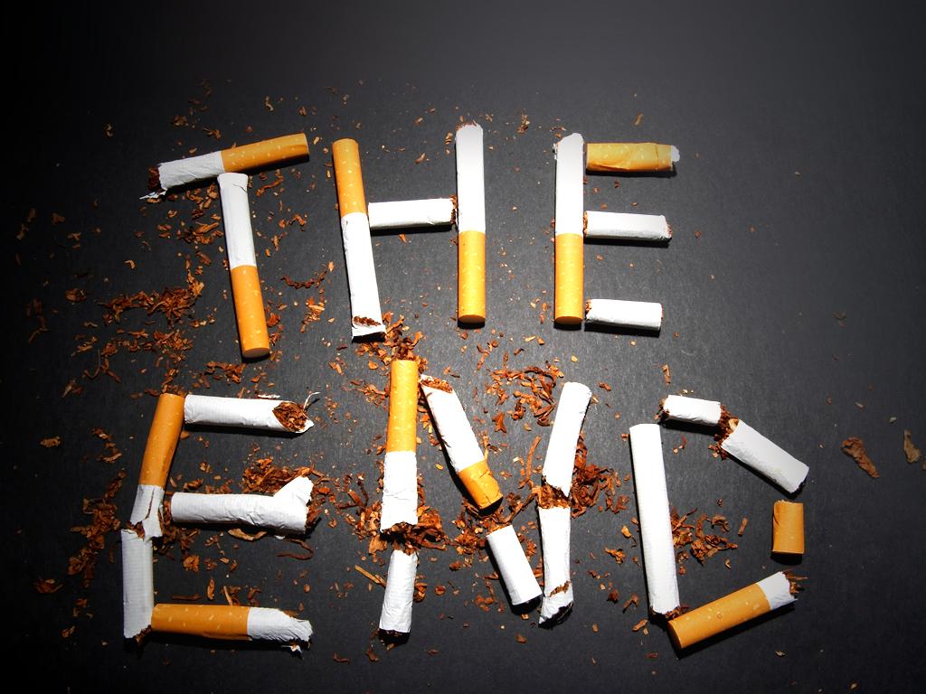 1024x768 Most Inspired Anti Smoking Ads And Posters / Wallpaper