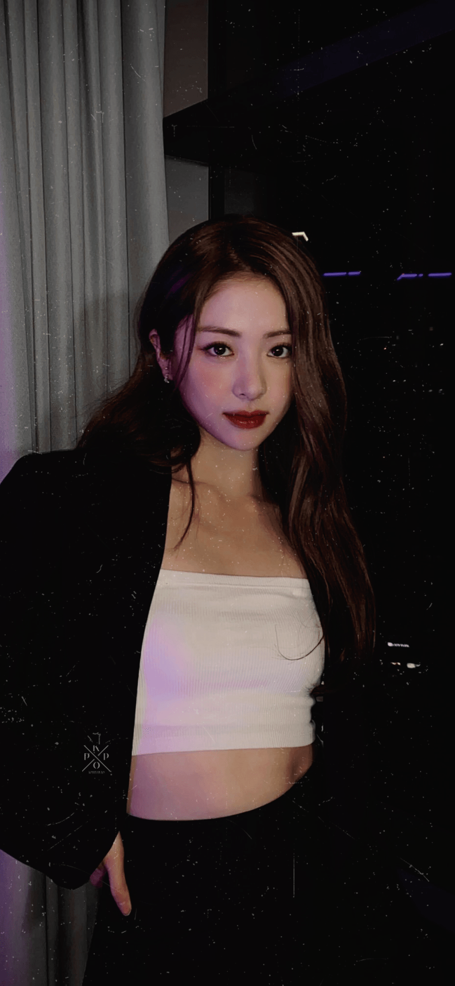 886x1920 Kpop Locks