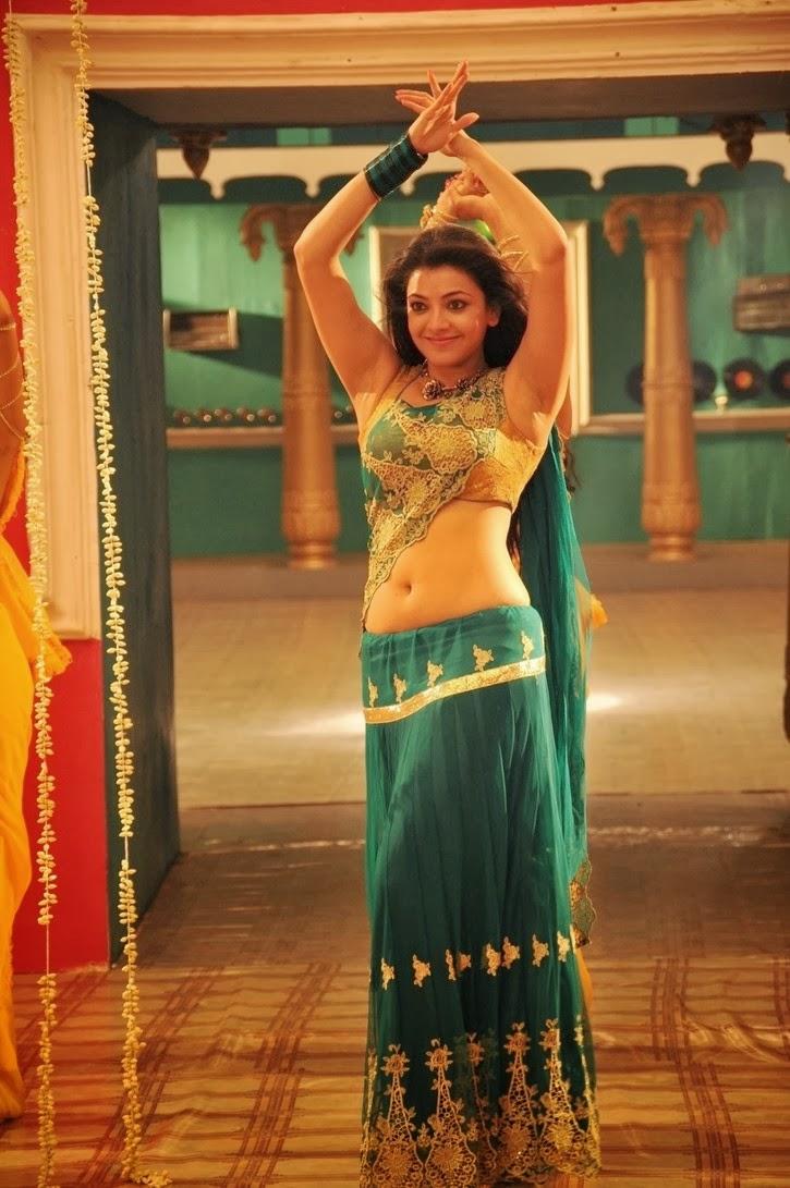 725x1091 Kajal Agarwal Latest Hot Navel Show Pics from All in All Azhagu Raja Movie