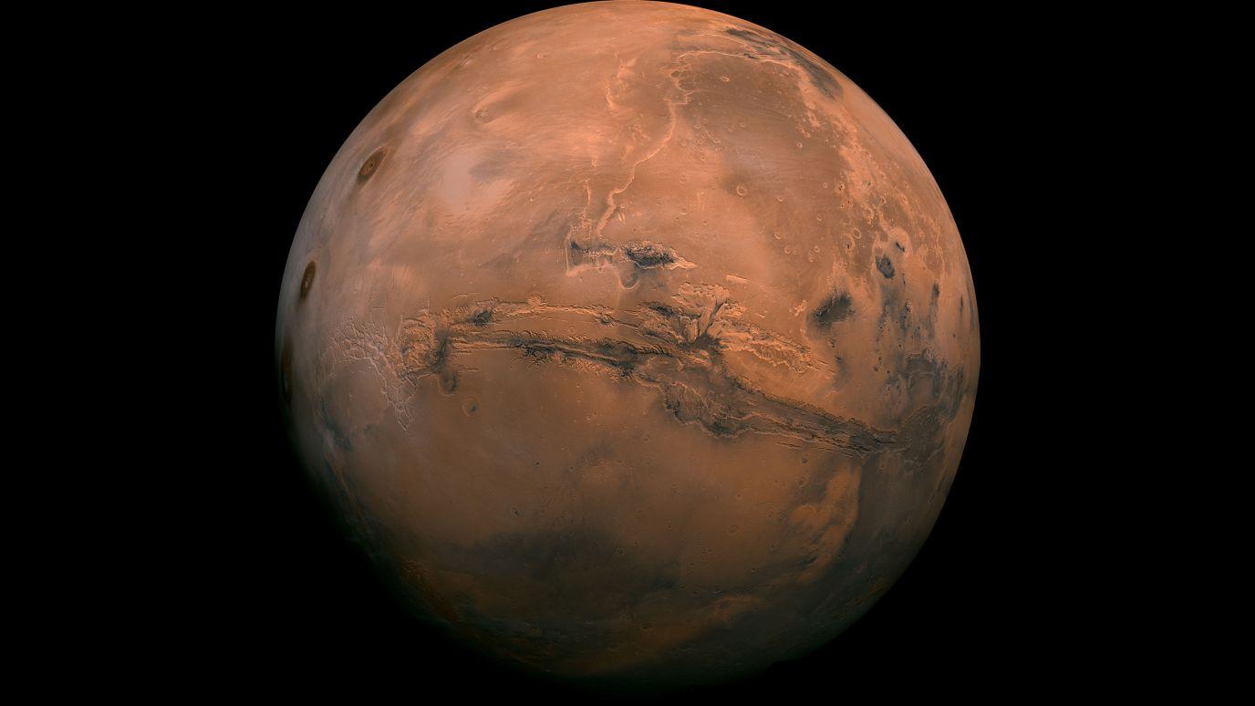 1376x774 Mars photo: The best image of the red planet