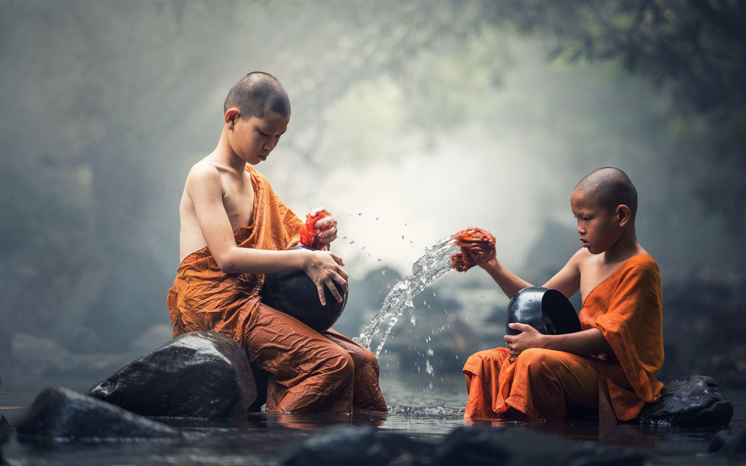 2560x1600 Children Buddhist Monks Mac Wallpaper Download