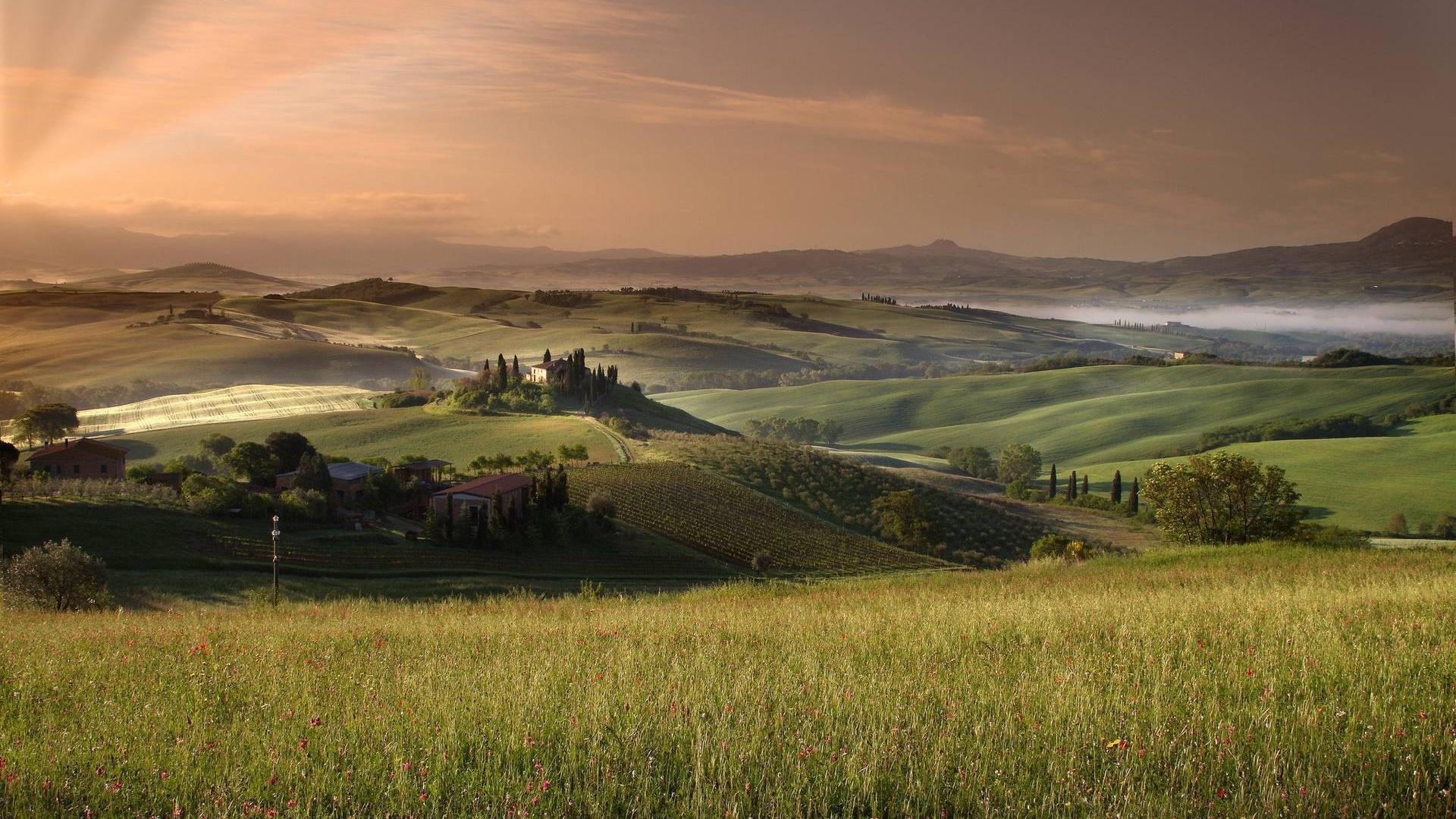 1920x1080 Tuscany Wallpaper
