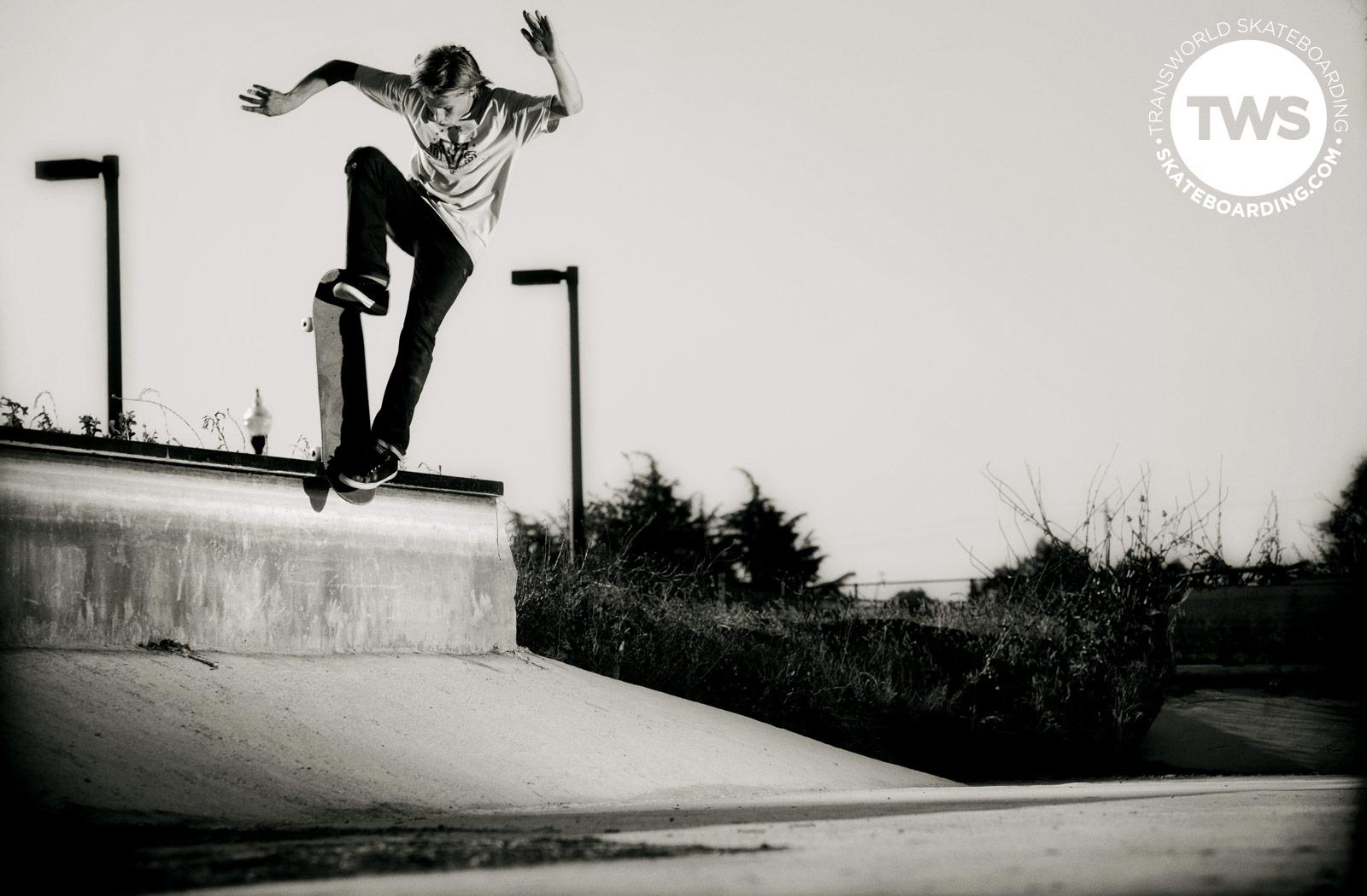 1600x1050 Wednesday Wallpaper: Nick Garcia