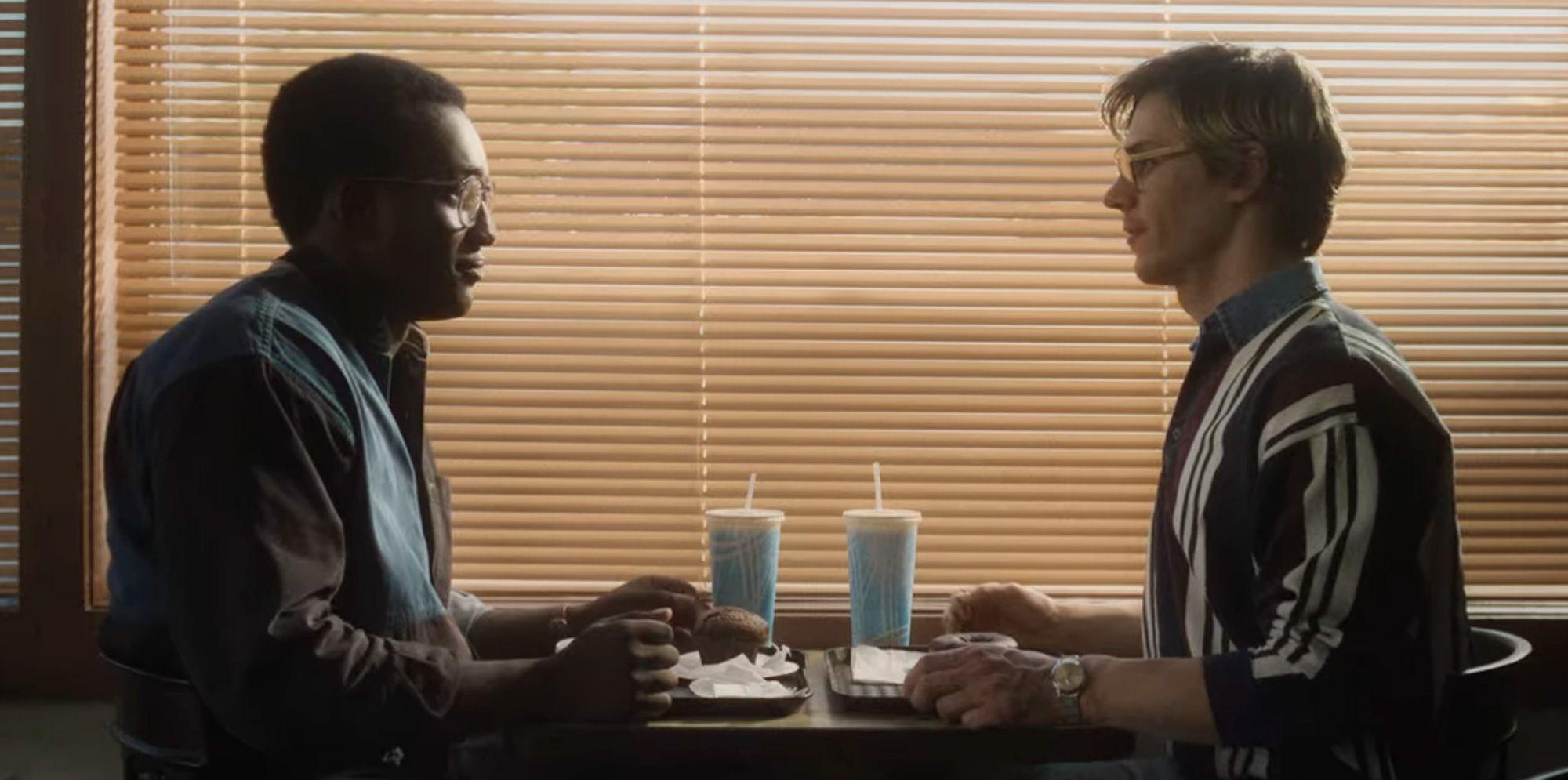 2000x995 Families of Dahmer's Victims Call the Netflix Series 'Careless'