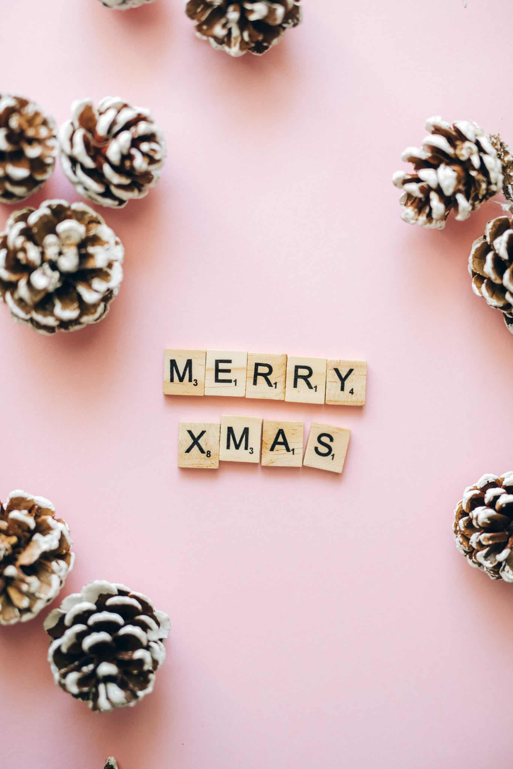 1709x2560 Cute Free Christmas Aesthetic Wallpaper for your iPhone! & Pearls