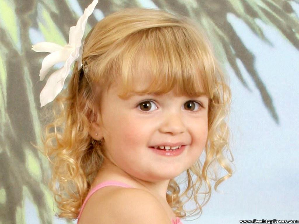1024x768 Desktop Wallpaper Babies Background Cute N Loveable Girl