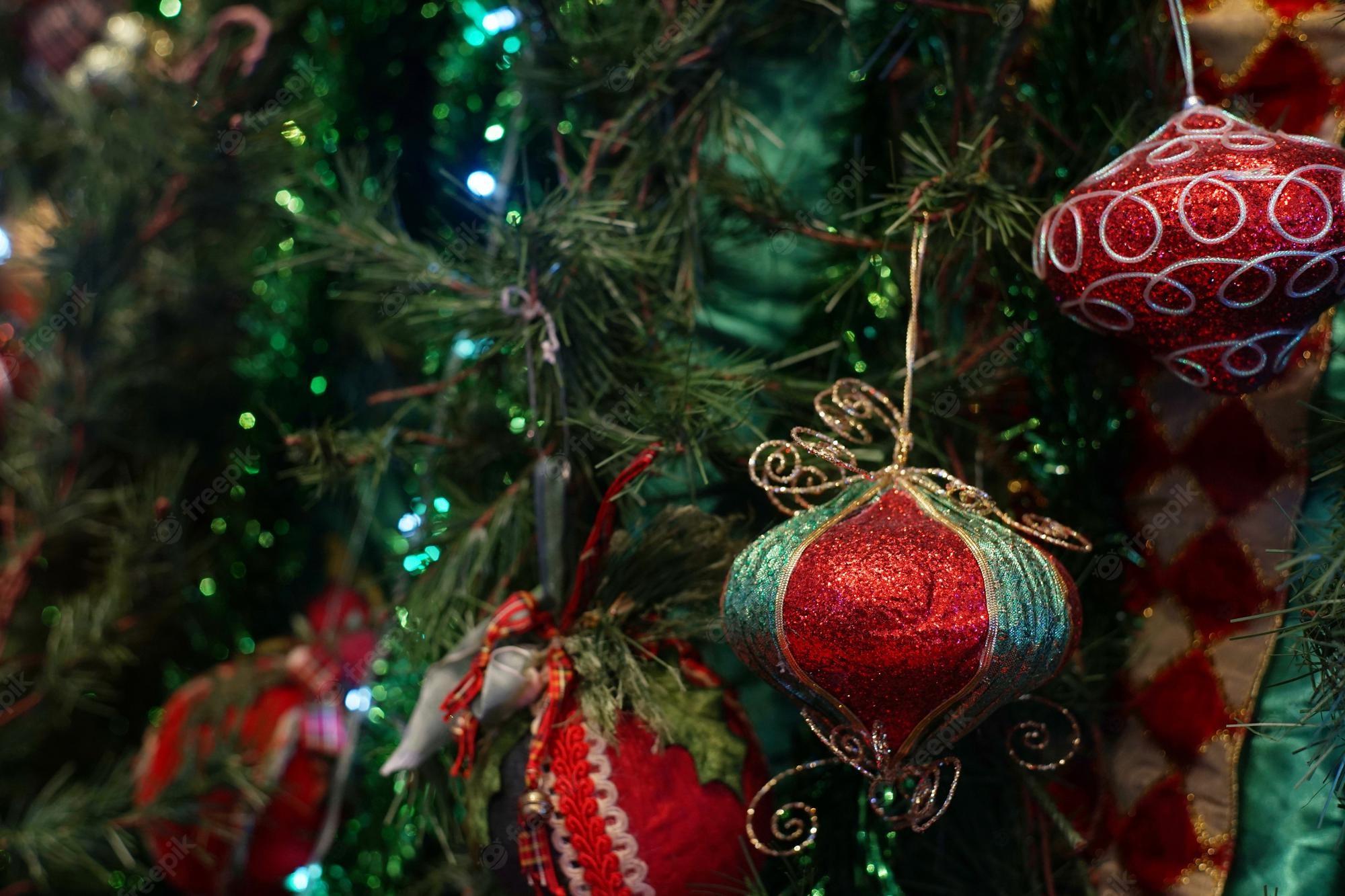 2000x1333 Premium Photo. Christmas or happy new year themed photo to use for wallpaper or something else