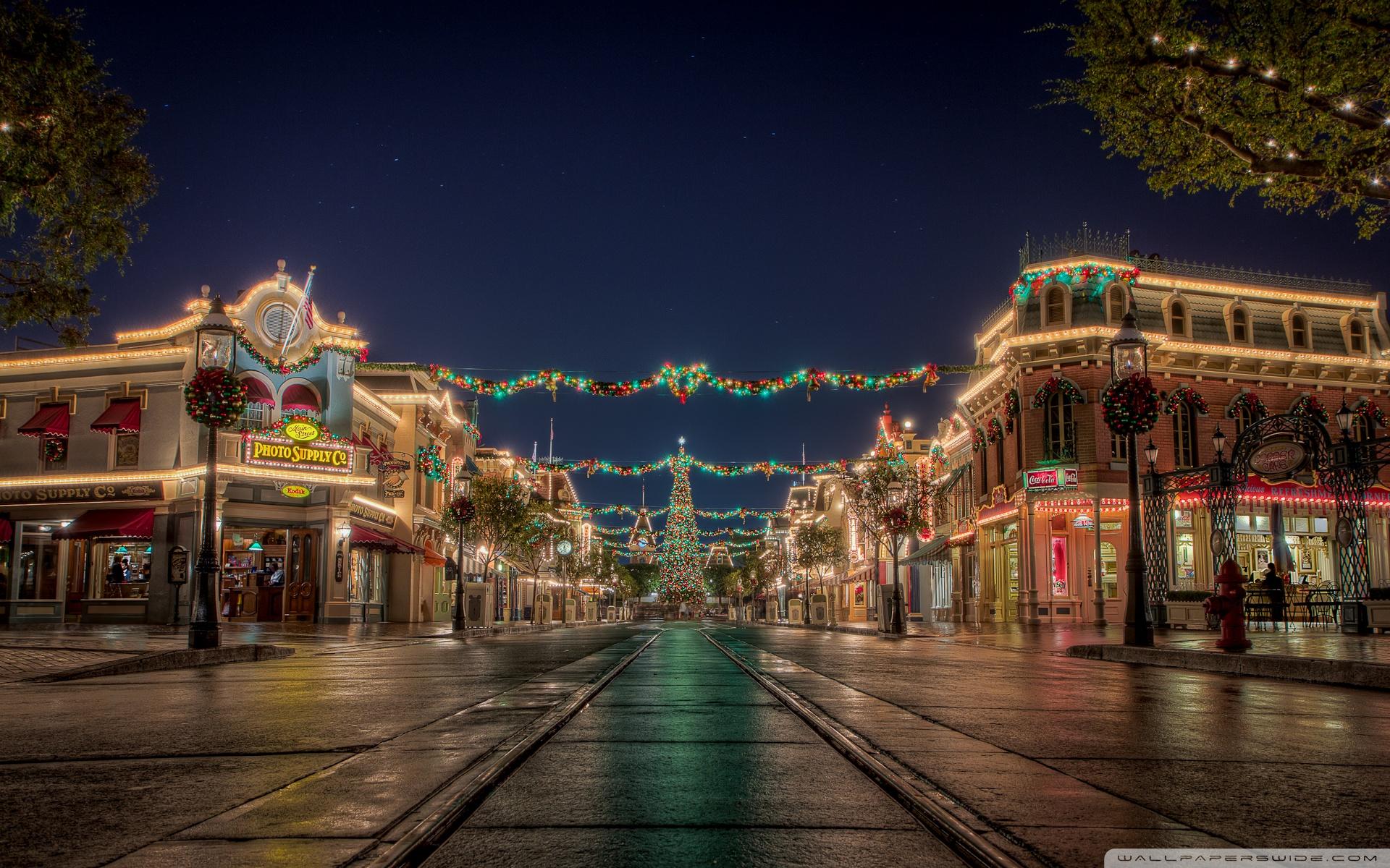1920x1200 Disneyland Christmas Wallpaper