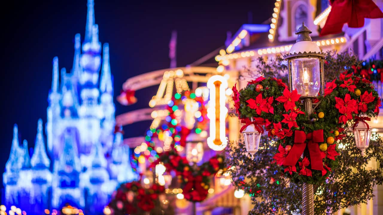 1280x720 Disney Parks After Dark: Main Street, U.S.A. Lights Up Magic Kingdom Park. Disney Parks Blog
