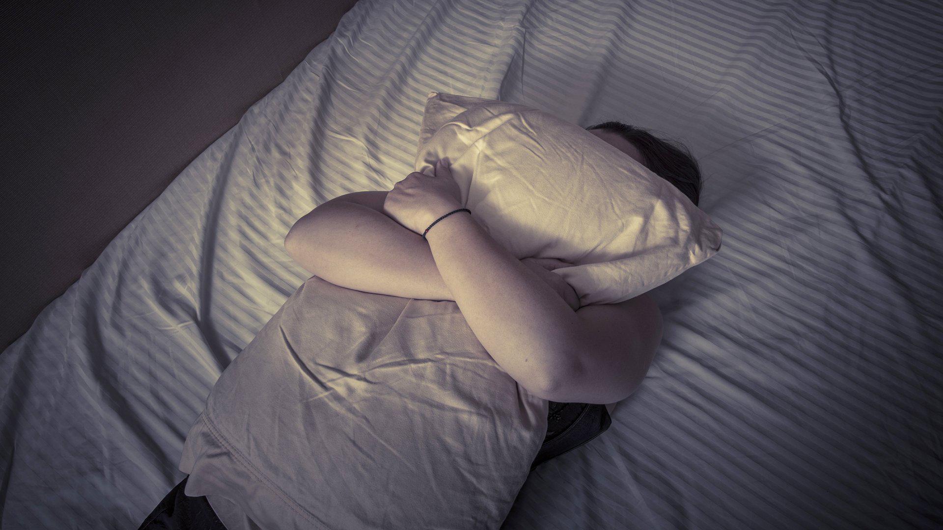 1920x1080 Women have trouble sleeping after menopause