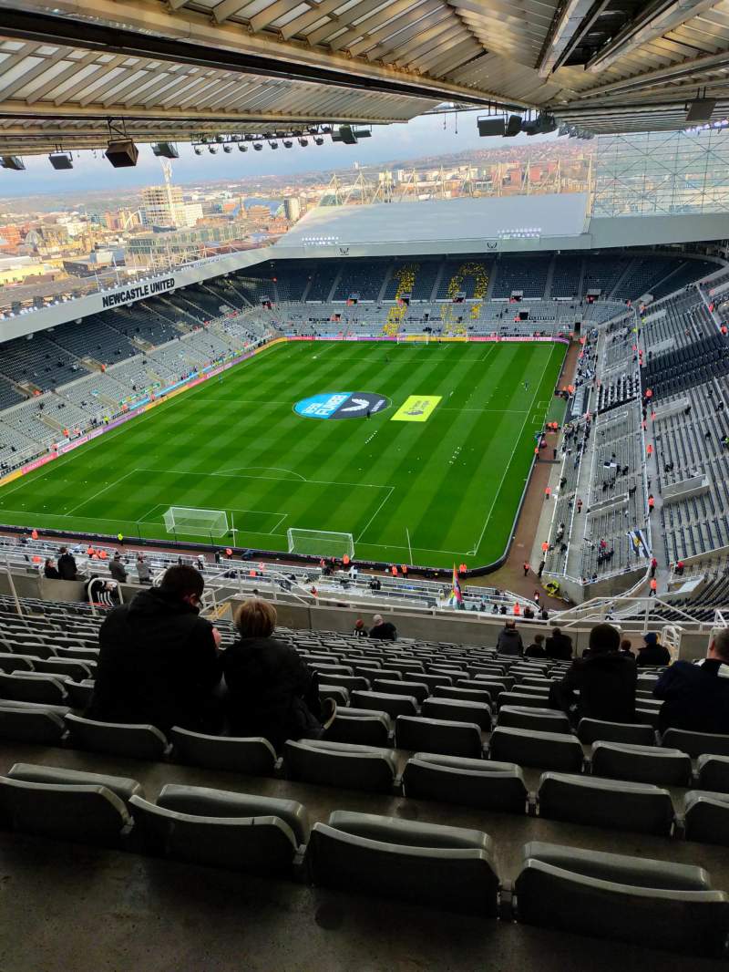 800x1066 Photos at St James' Park