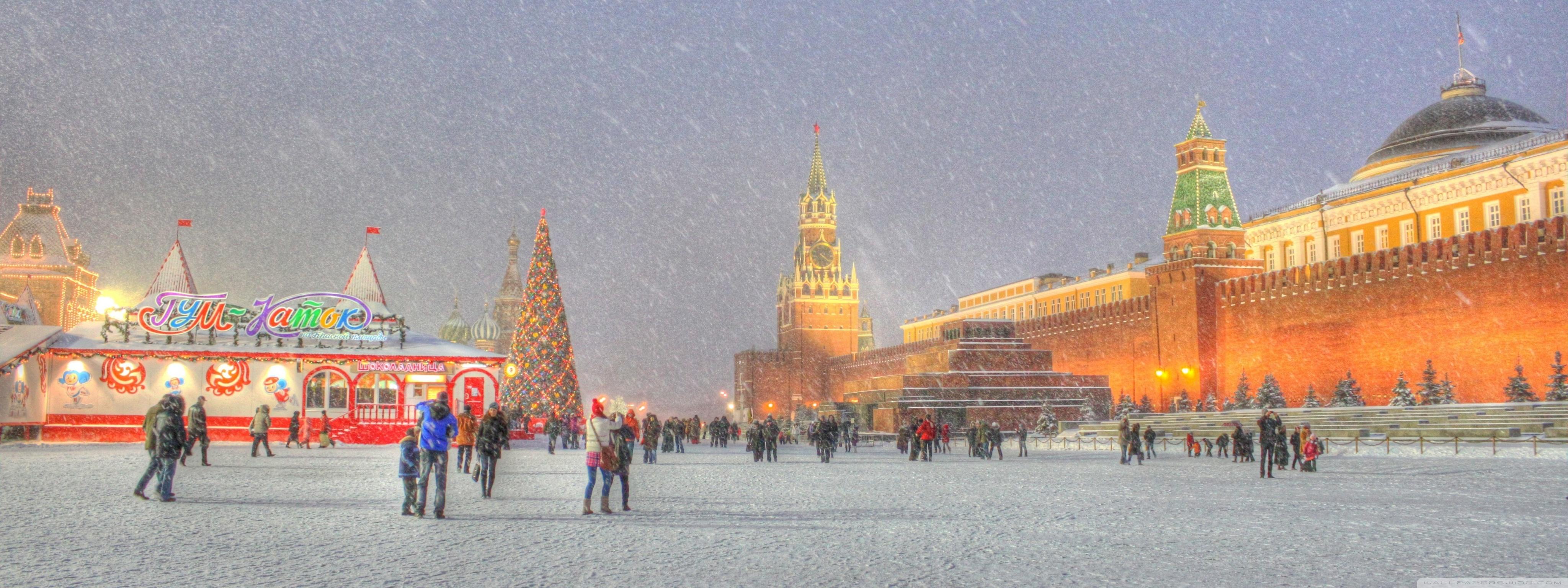 4096x1536 Red Square Moscow Russia Winter Holidays Ultra HD Desktop Background Wallpaper for 4K UHD TV : Multi Display, Dual Monitor : Tablet