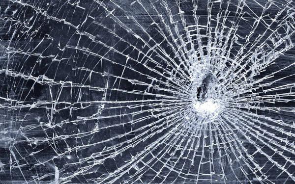 600x375 Broken Screen Wallpaper & Background For FREE