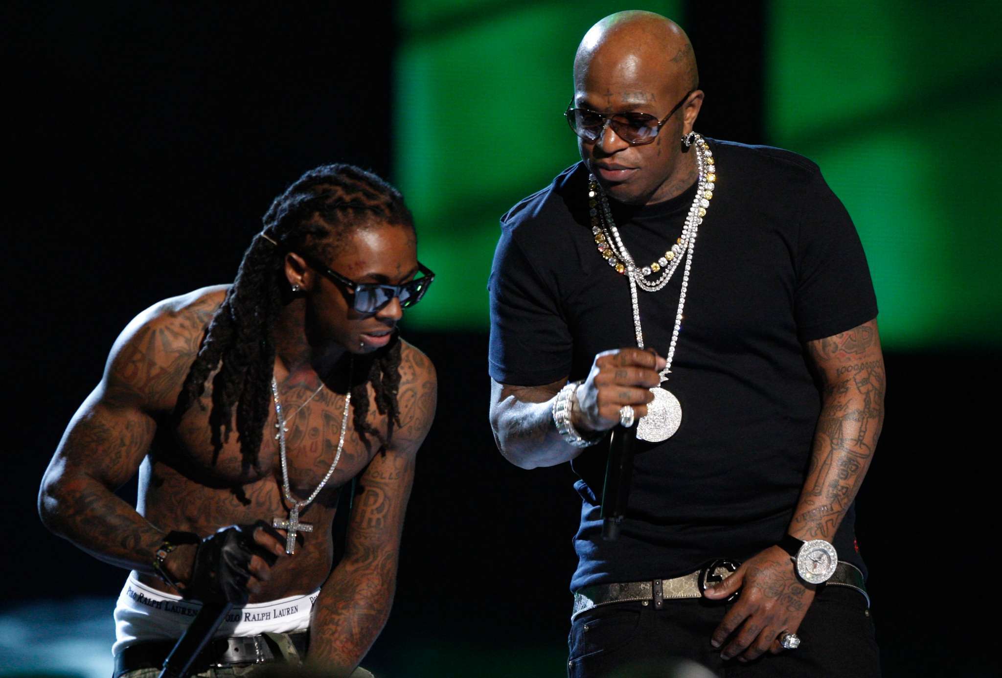 2048x1386 LIL WAYNE REKINDLES BEEF WITH HIS FATHER FIGURE BIRDMAN