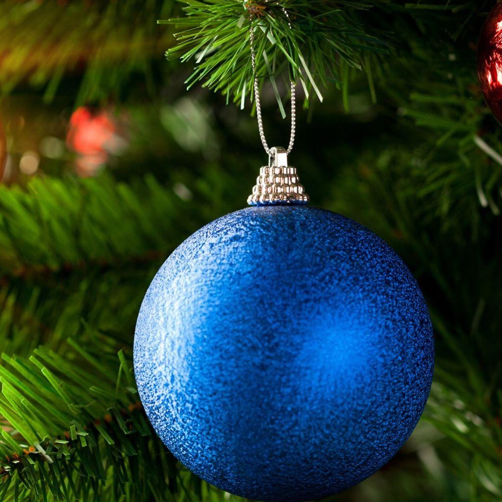1024x1024 Blue Globes iPad Wallpaper Free Download