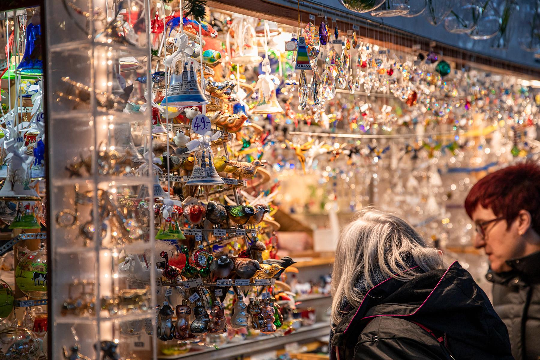 1800x1200 Christmas in Switzerland: traditions and decorations