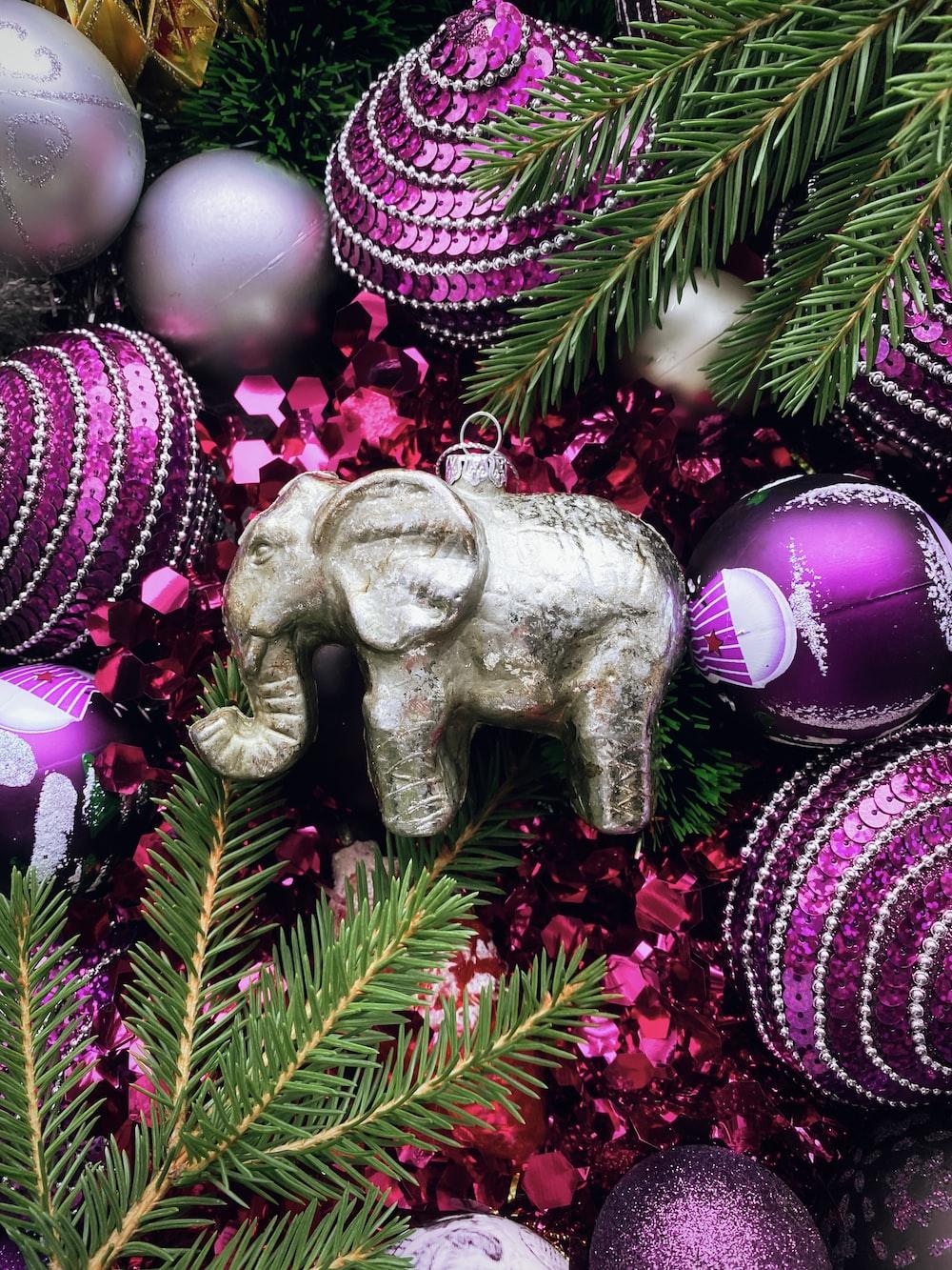 1000x1333 a turtle in a christmas tree photo