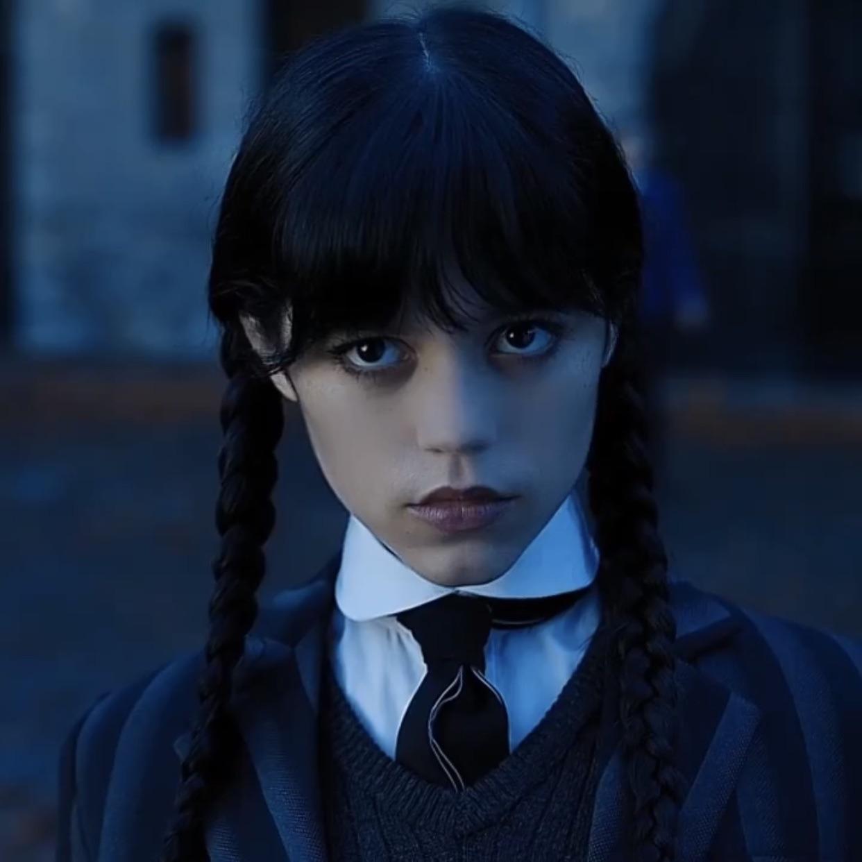 Wednesday Addams Wallpapers - Top Free Wednesday Addams Backgrounds ...