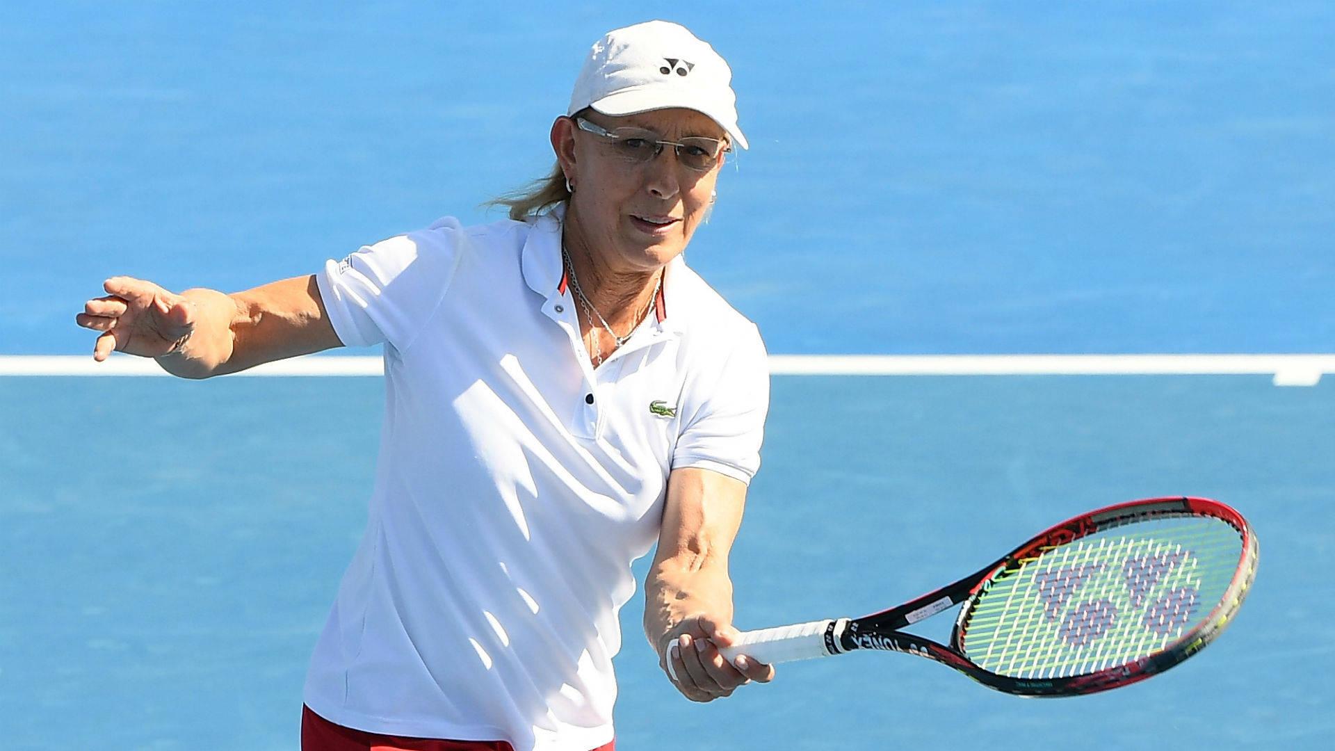 1920x1080 Download Martina Navratilova Holding Her Racket Wallpaper