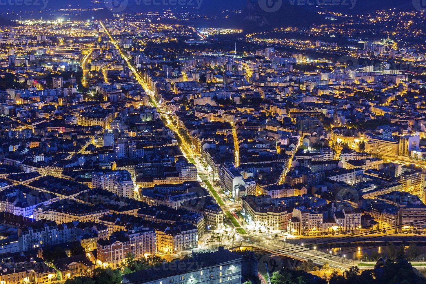1470x980 View on Grenoble in the evening, France