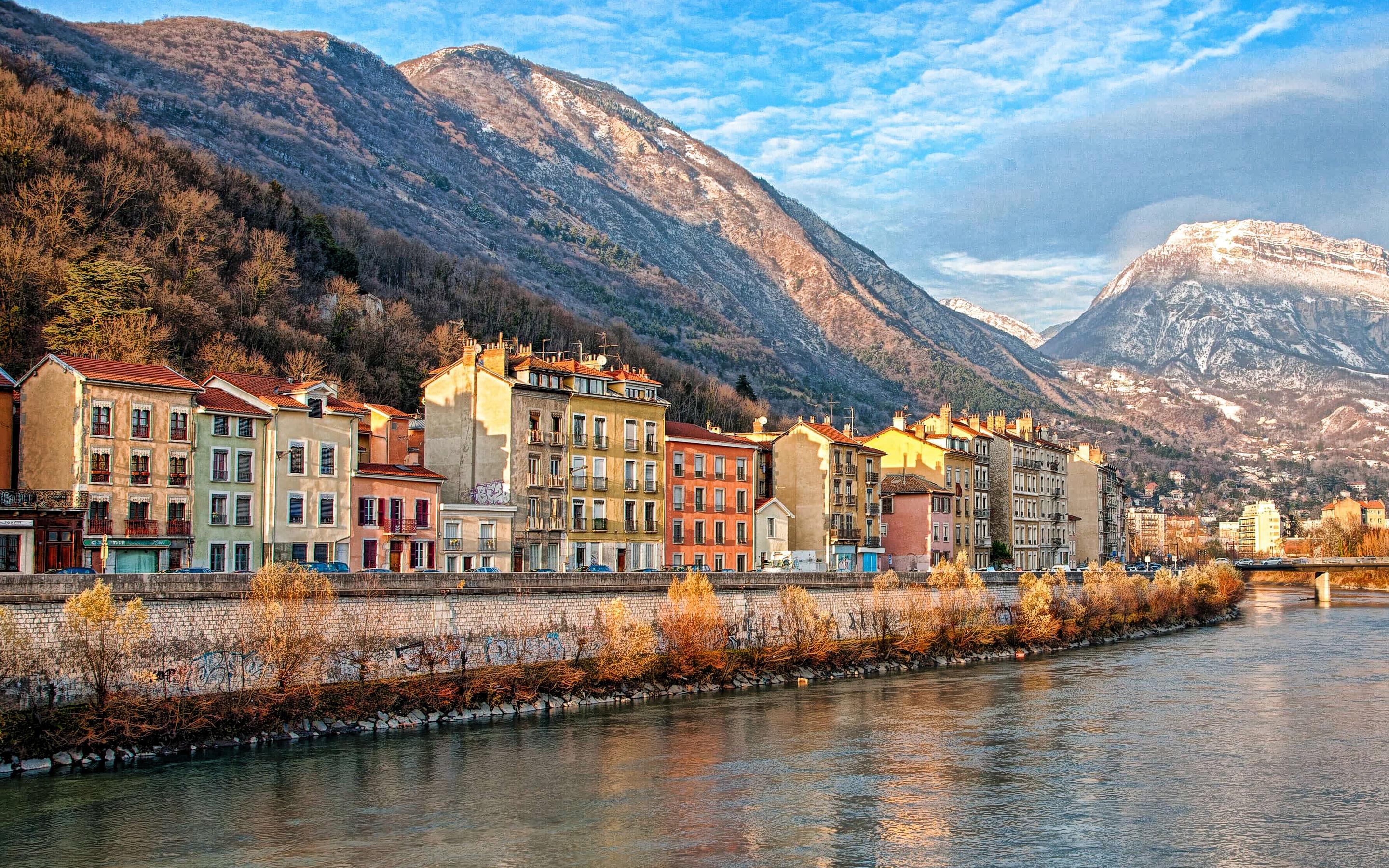 2880x1800 Download wallpaper Grenoble, French Alps, autumn, evening, sunset, mountain landscape, river Drac, Grenoble cityscape, France for desktop with resolution 2880x1800. High Quality HD picture wallpaper