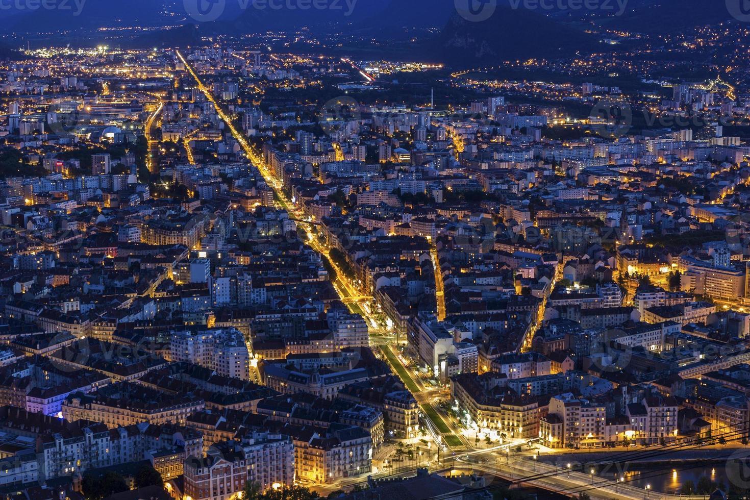 1470x980 View on Grenoble in the evening, France