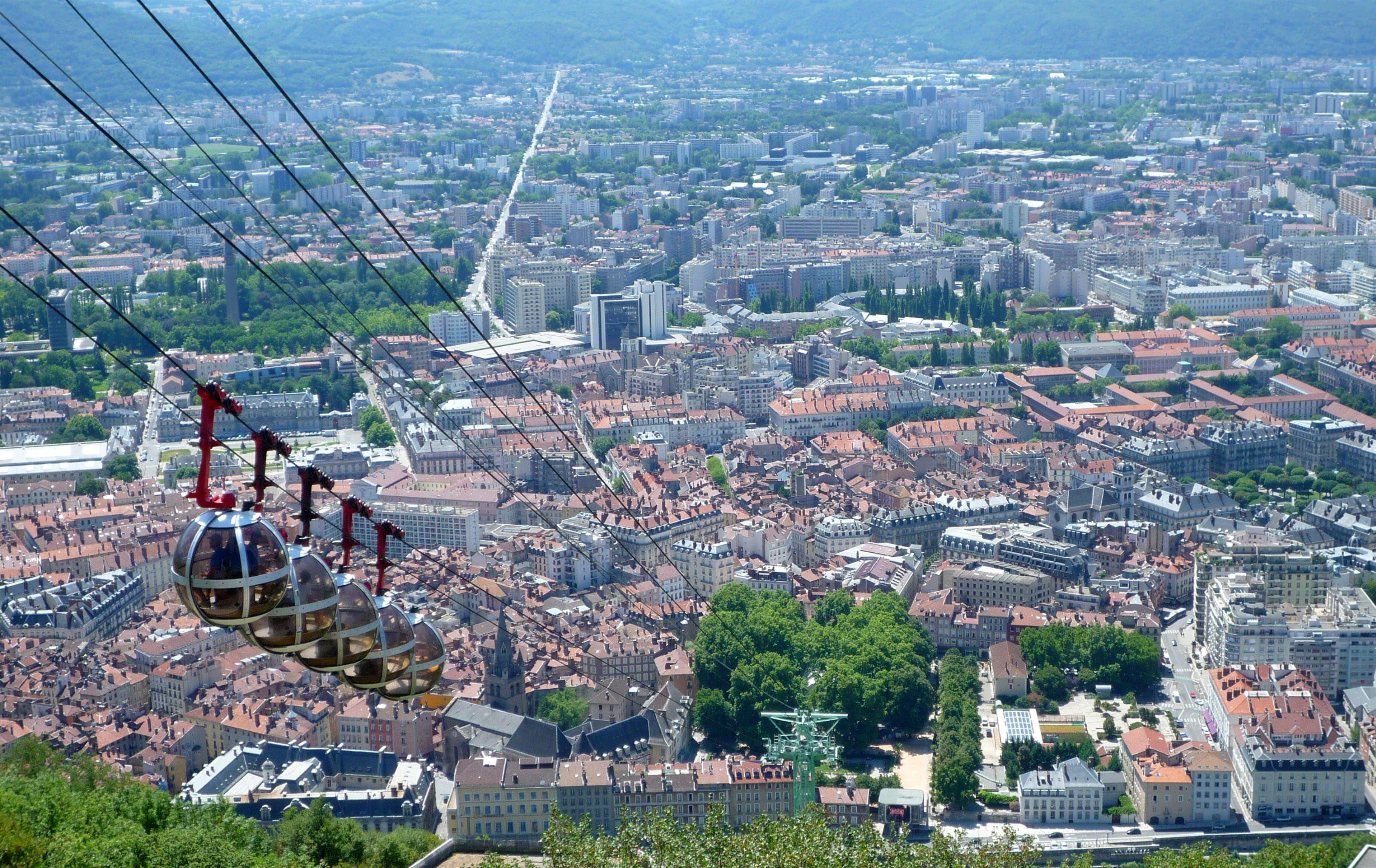 3646x2301 Cable Cars in Cityscape in Grenoble, France Cable Cars #Cityscape #Grenoble #France #photos #. Best vacation destinations, Ireland places to visit, Best vacations