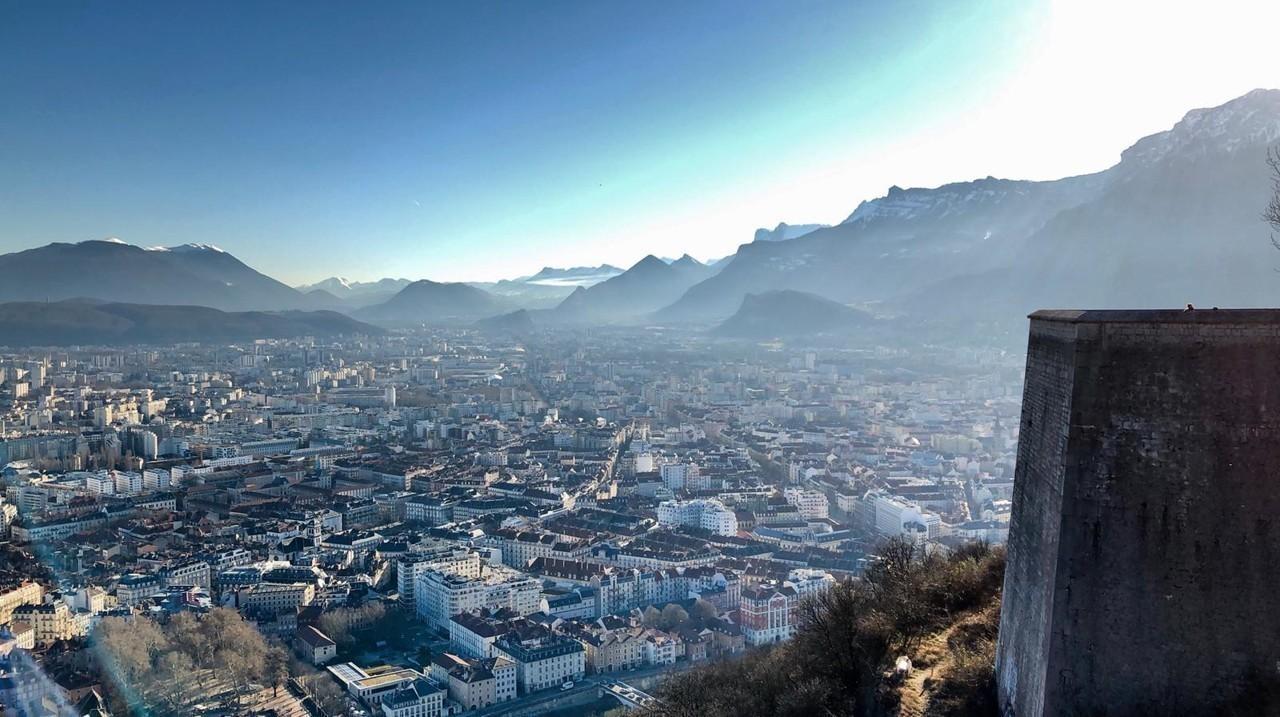 1280x717 Capitale des Alpes : pourquoi Grenoble est une ville plate au cœur des montagnes ?