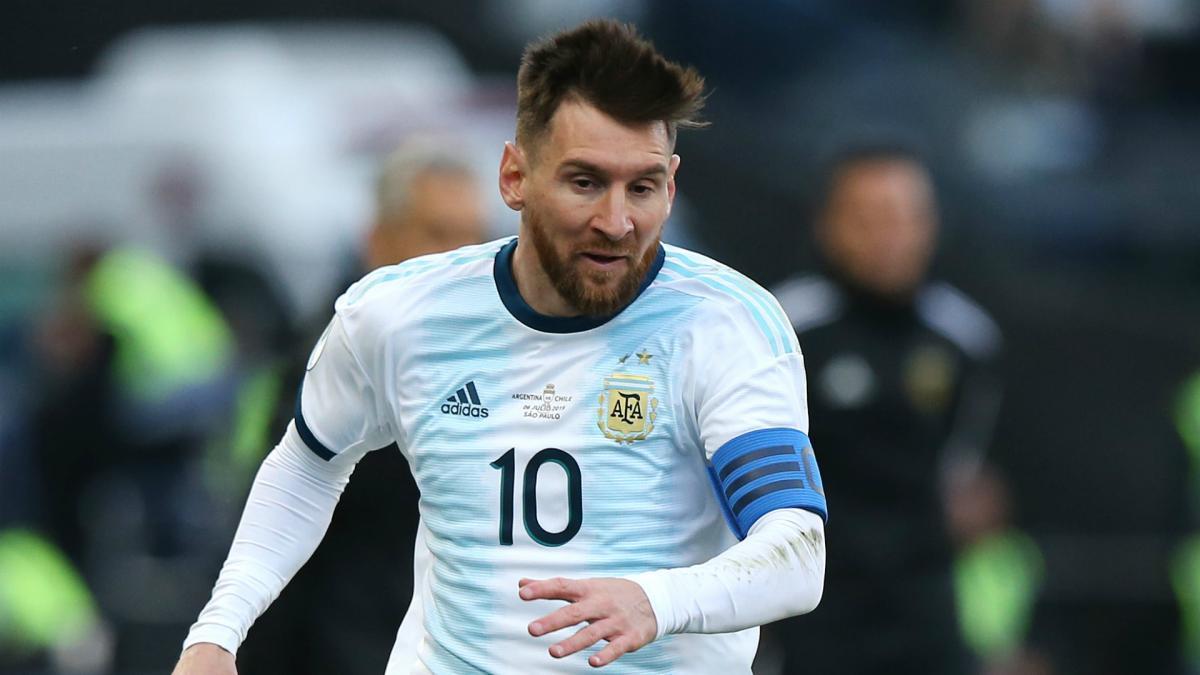 1200x675 Messi close to breaking Romario's goal records