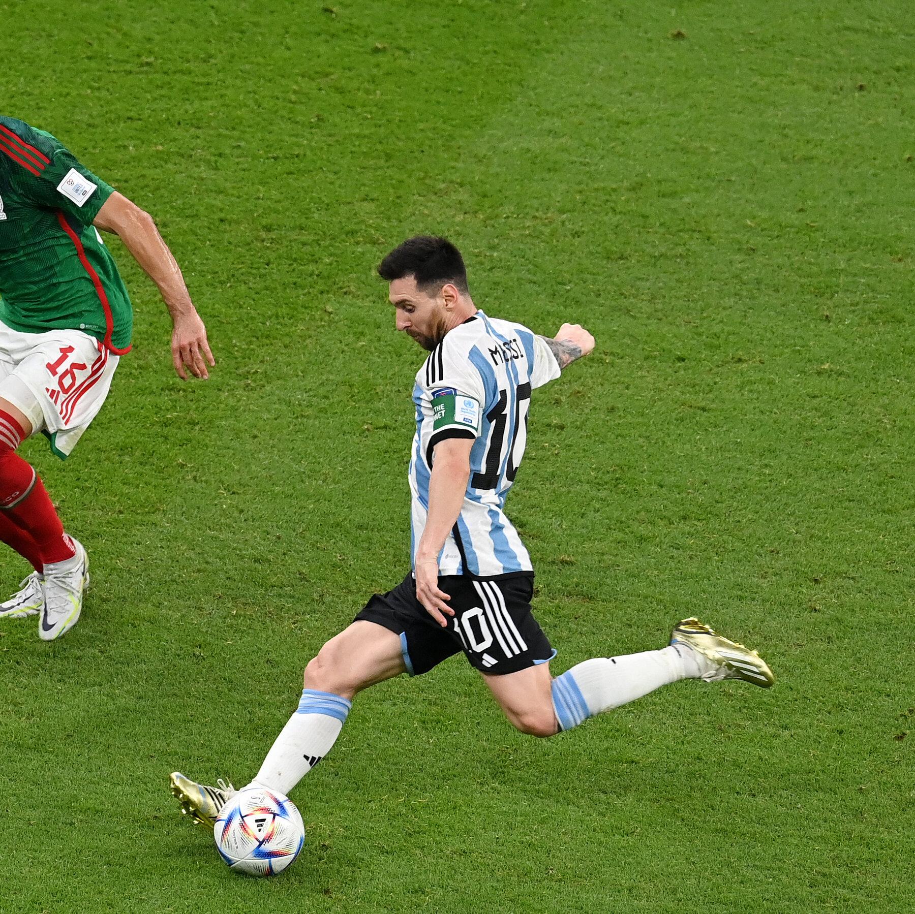 1800x1799 Lionel Messi Saves Argentina's World Cup
