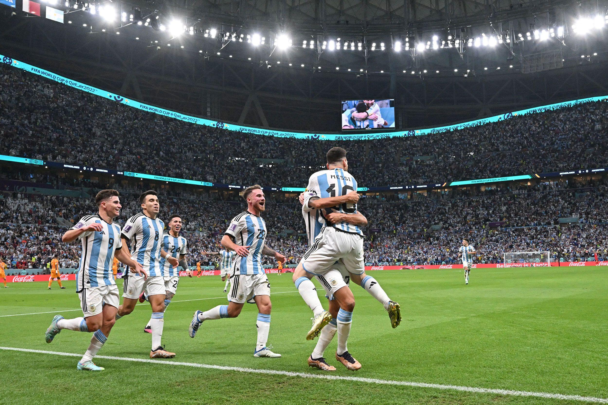 2500x1667 Argentina reaches Qatar 2022 semifinals with penalty shootout win over Netherlands in World Cup thriller