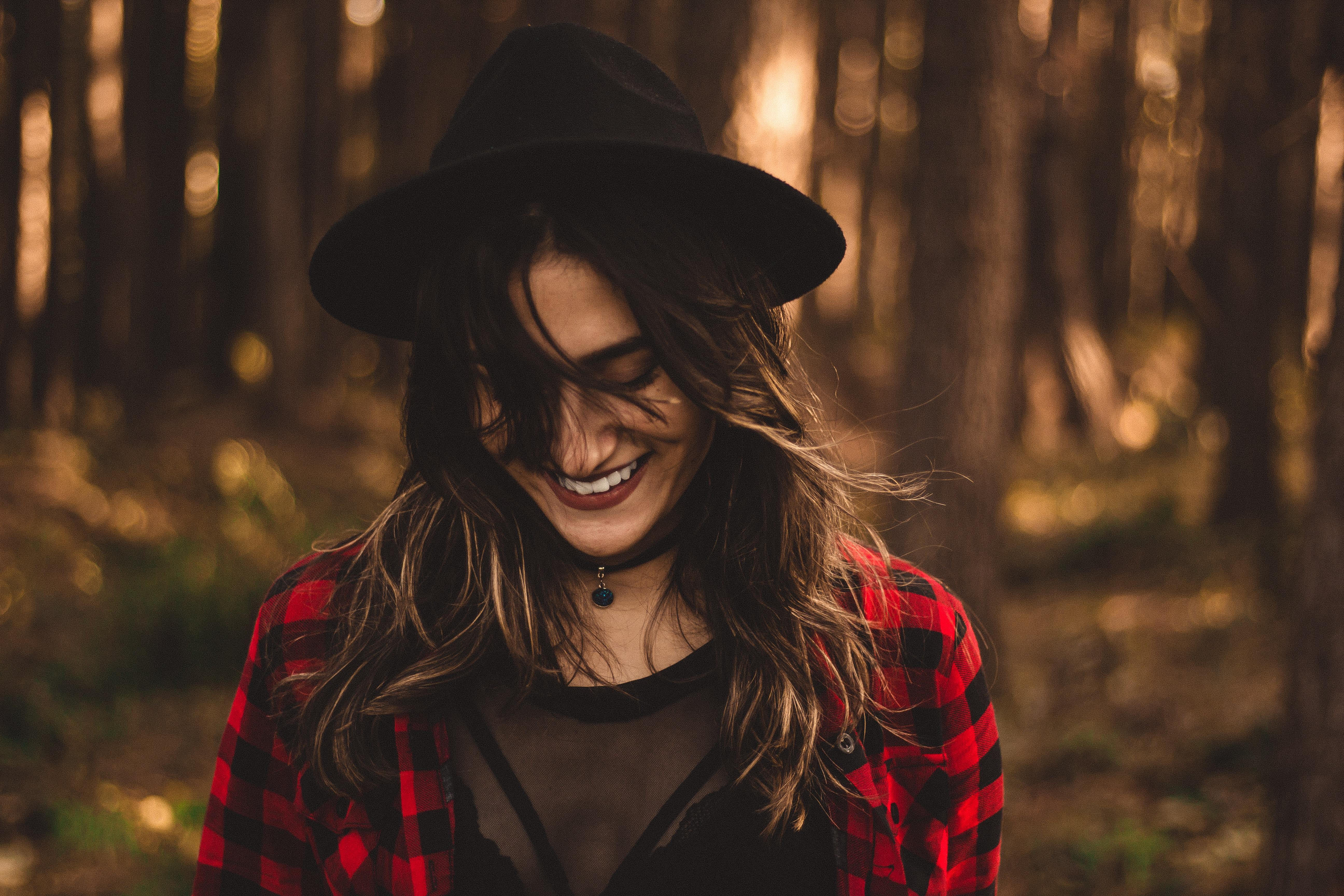 5184x3456 6000x4000 magical, hat, lantern, light, person, wallpaper, lantern fest, fire, bokeh, festival, model, background, lady, PNG image, night, female, dark, woman Gallery HD Wallpaper
