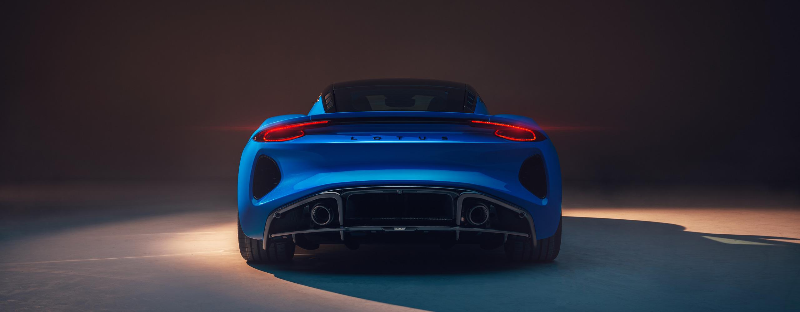 2560x1000 Emira Cars Media Site