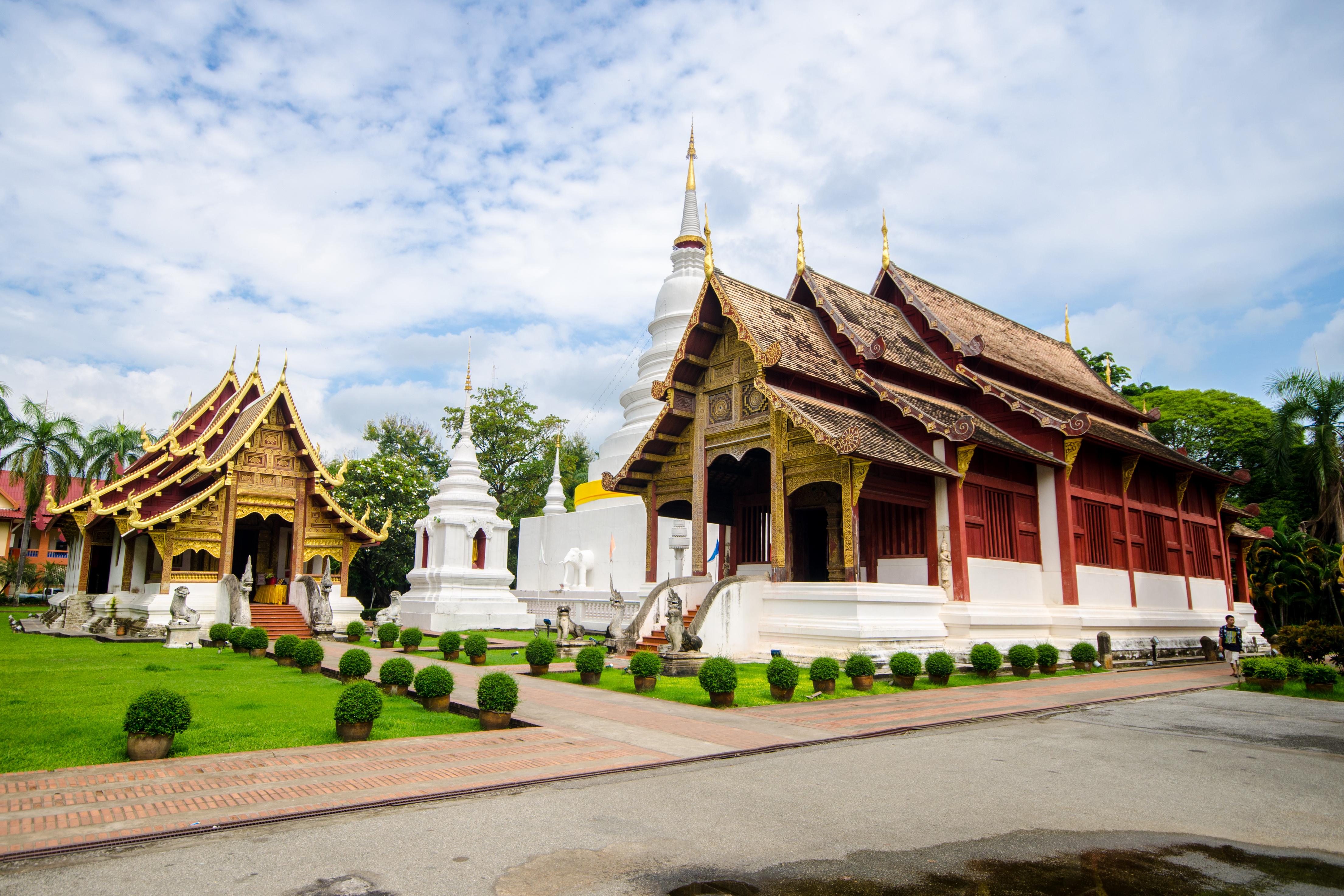 4418x2945 Ordination hall of Wat Phra Singh, Chiangmai