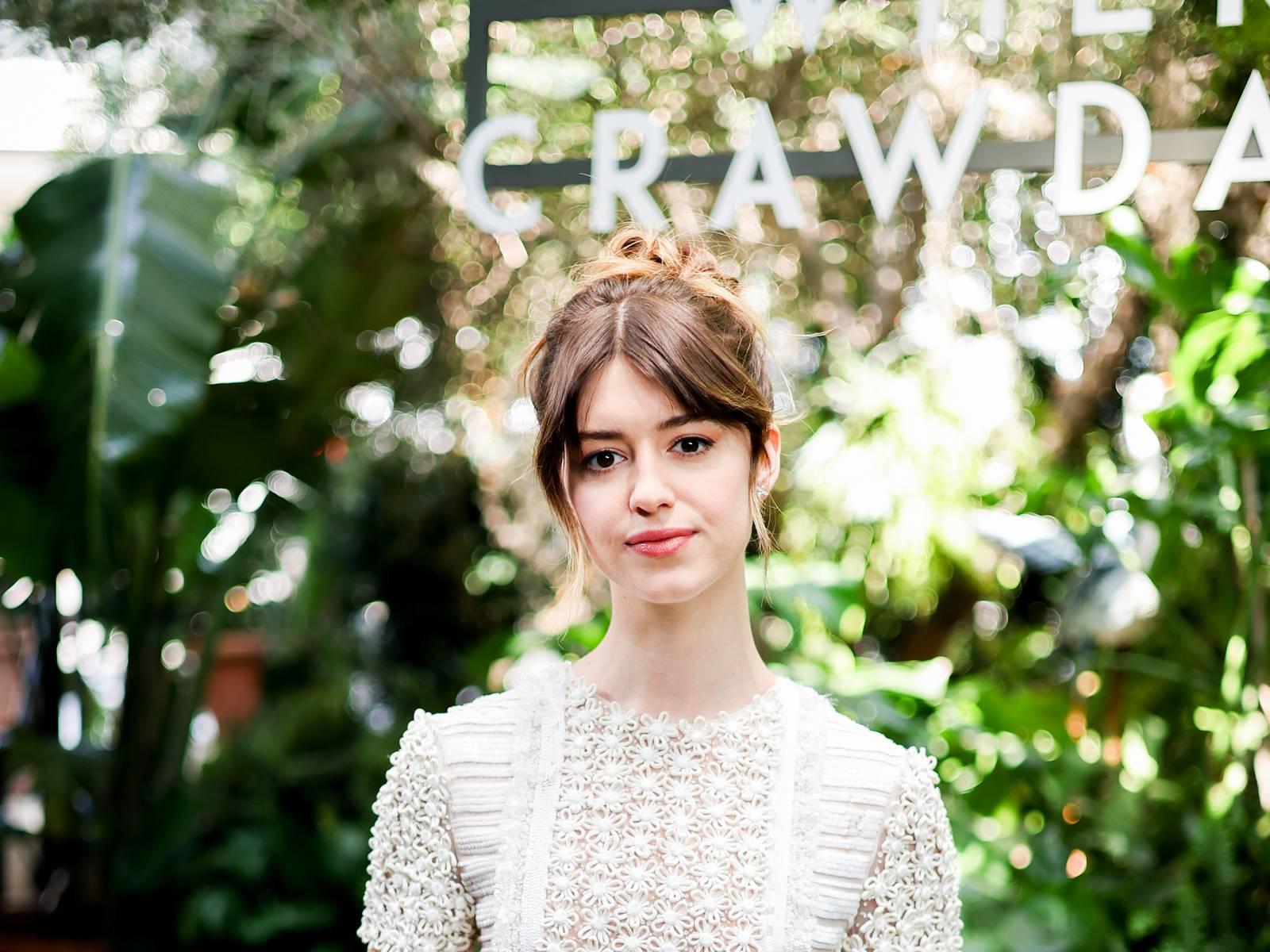 1600x1200 Daisy Edgar Jones: 'When You Get Famous, It's A Funny Concept To Get Your Head Around'