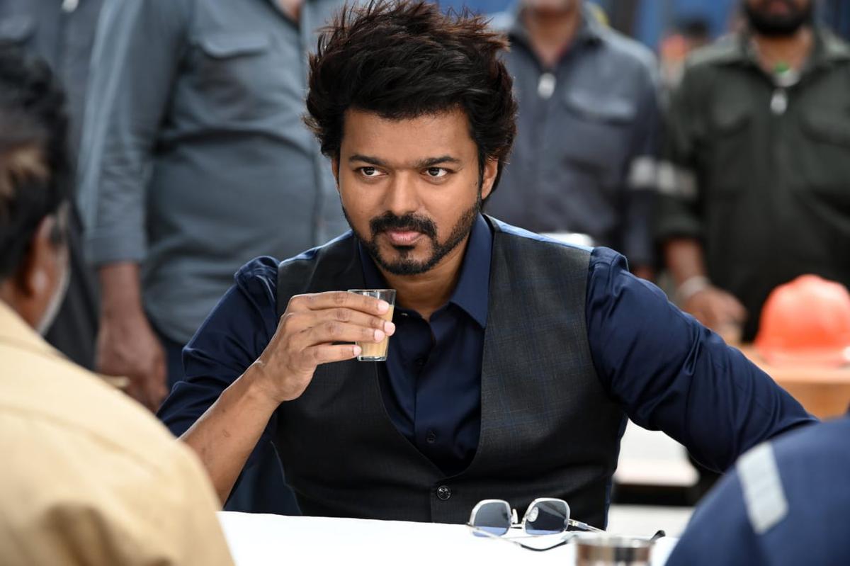 1200x799 Makers of Vijay's 'Varisu' release new stills from the film