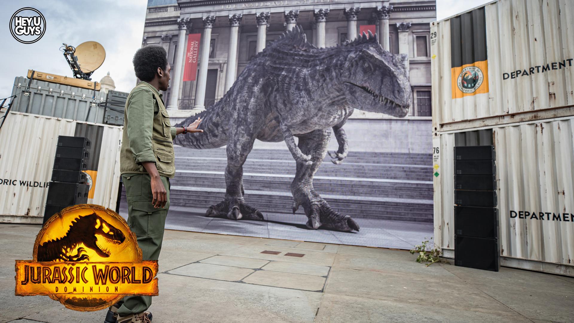 1920x1080 VIDEO: The Giganotosaurus from Jurassic World Dominion Invades London's Trafalgar Square