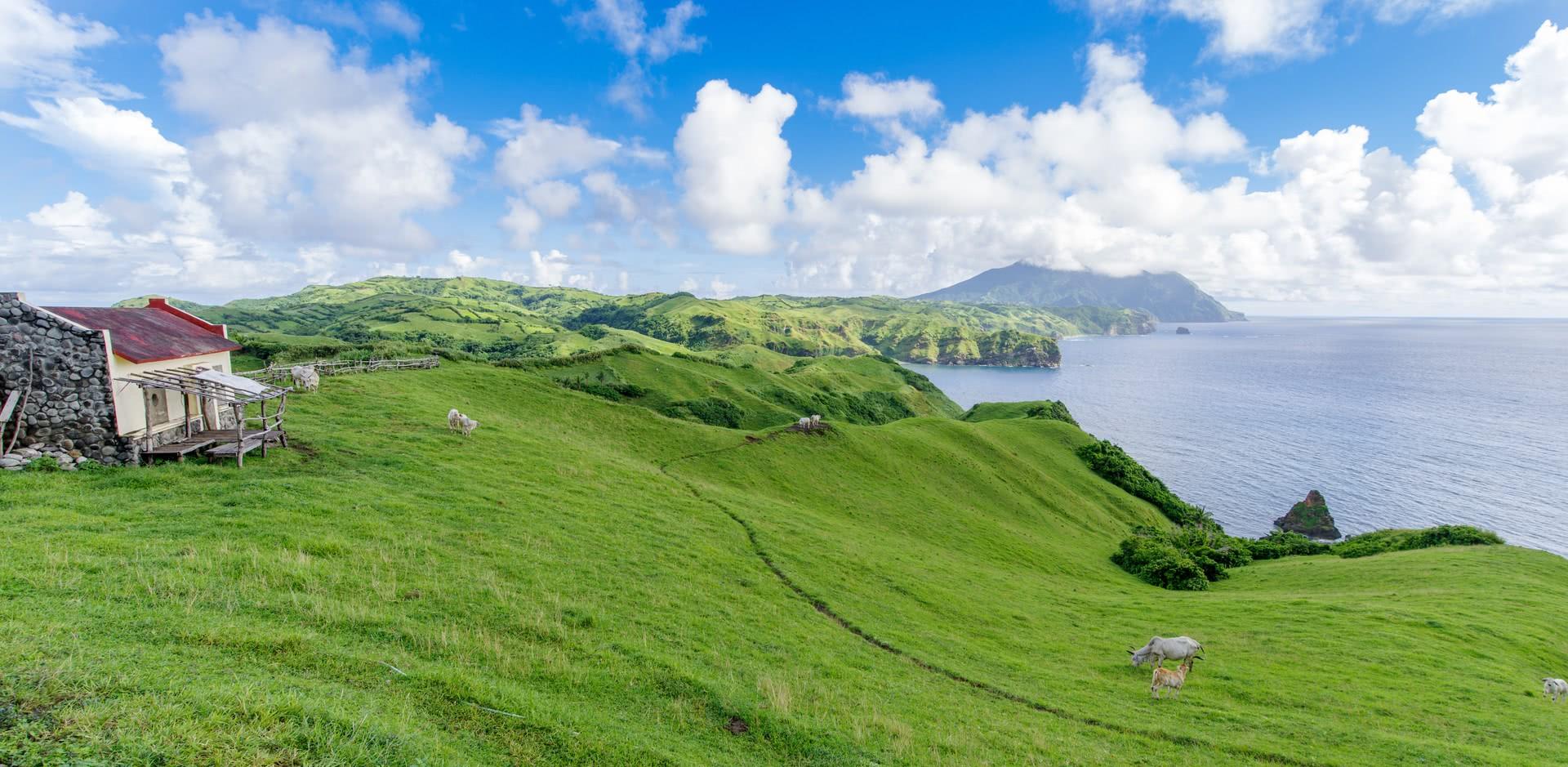 1920x939 Adventure and Relaxation in Batanes and El Nido. Luxury Philippines Itinerary