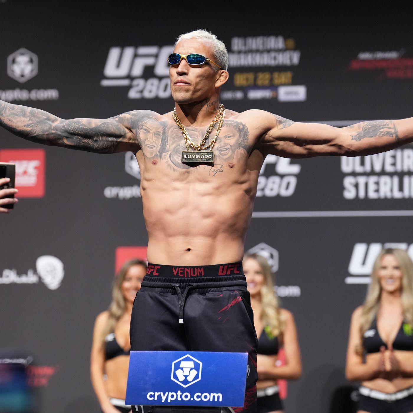 1400x1400 Fighter on Fighter: Breaking down UFC 280's Charles Oliveira